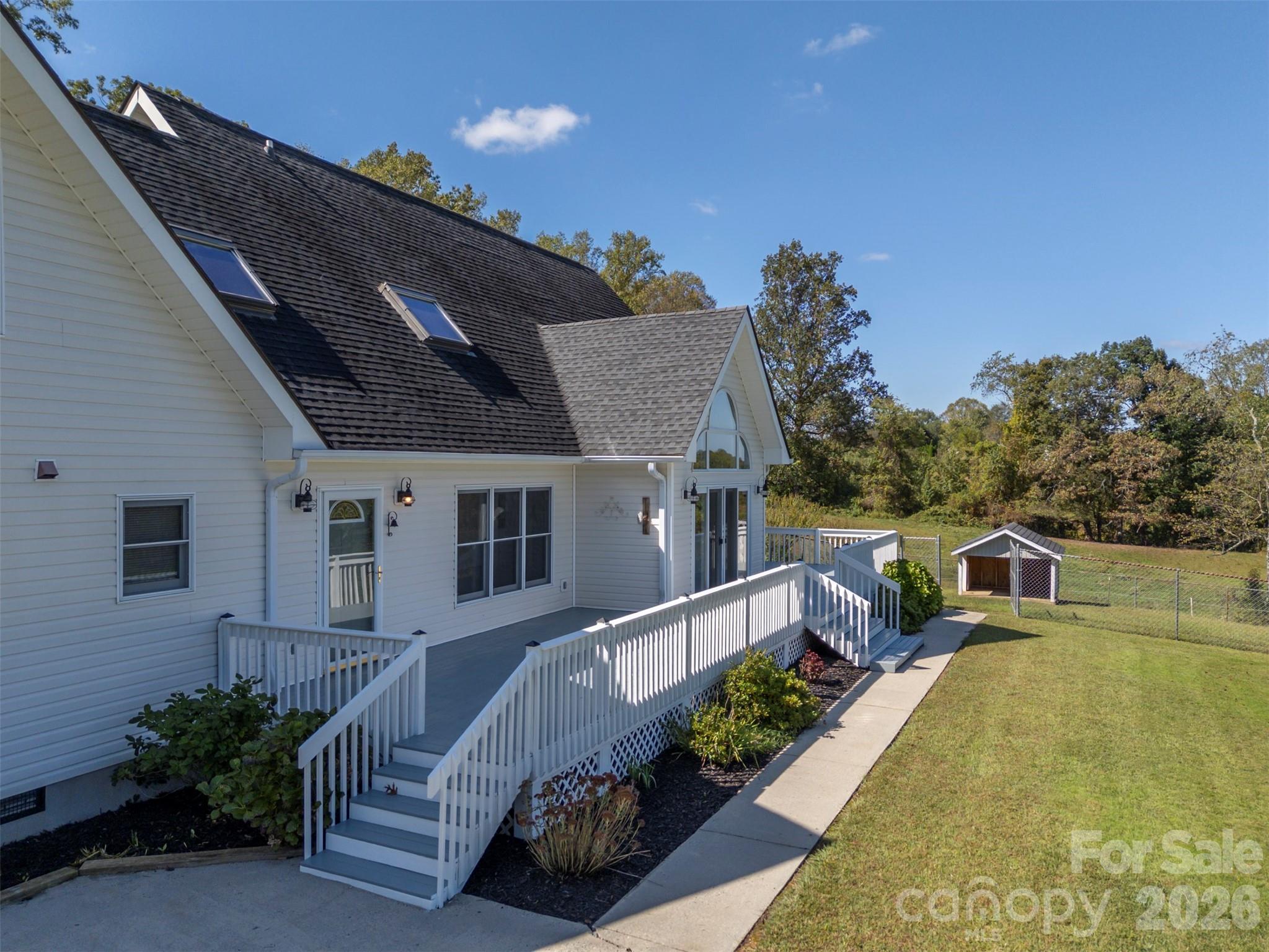 275 Souther Road Property Photo 40