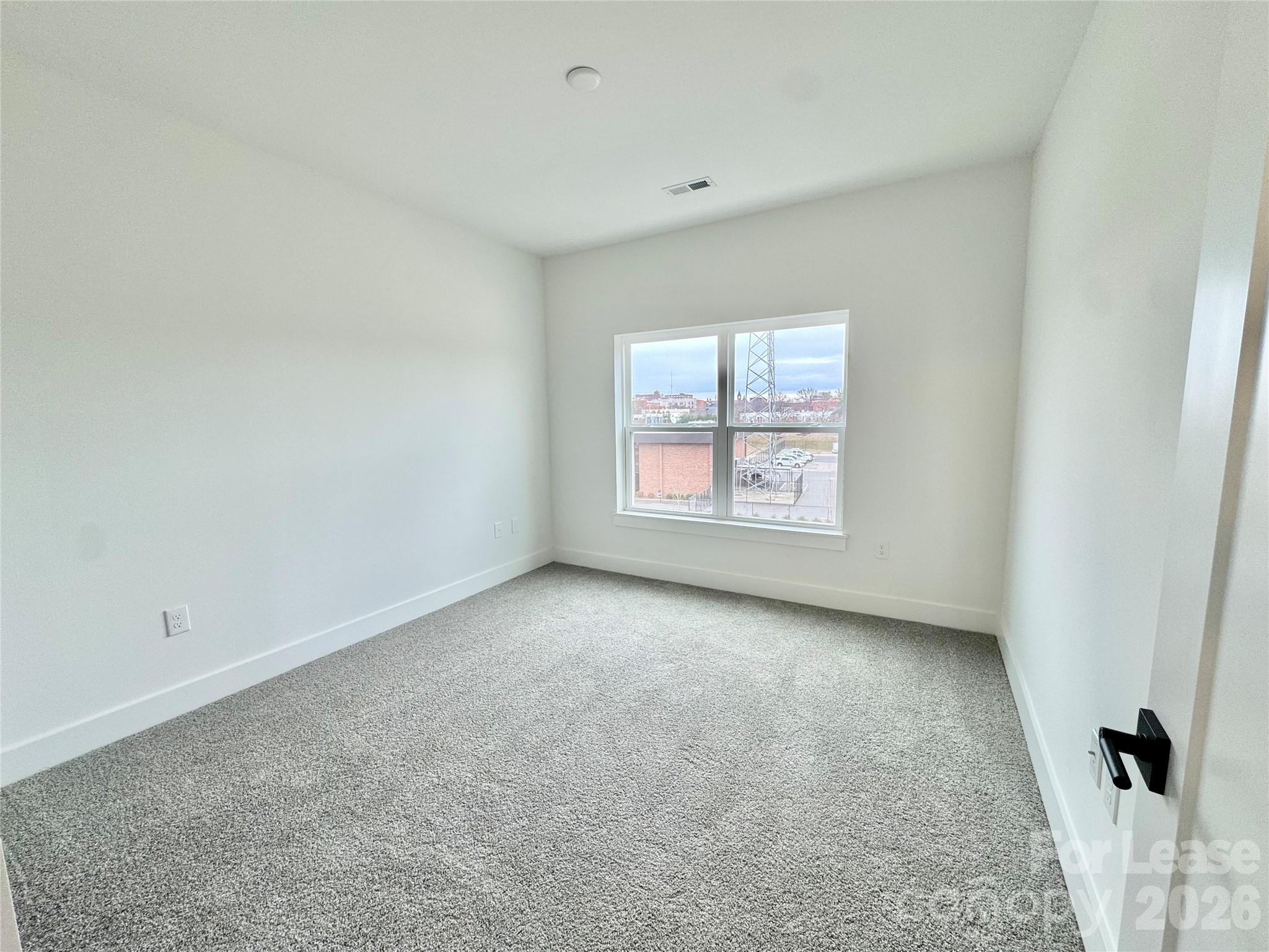 175 W Black Street 311 Property Photo 6