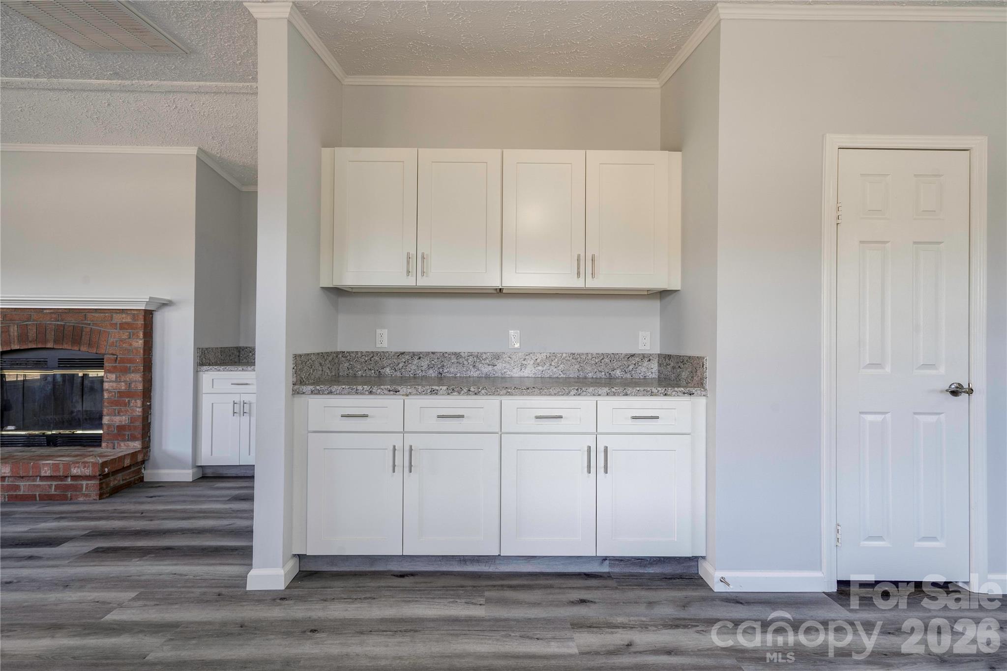 112 Jenny Drive Property Photo 11