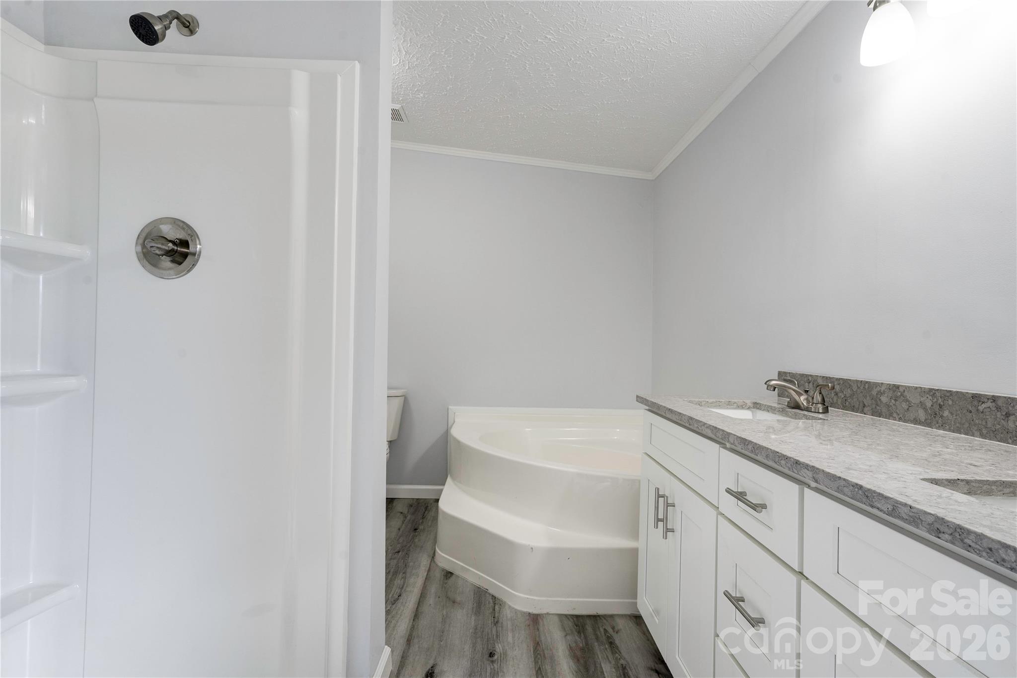 112 Jenny Drive Property Photo 18