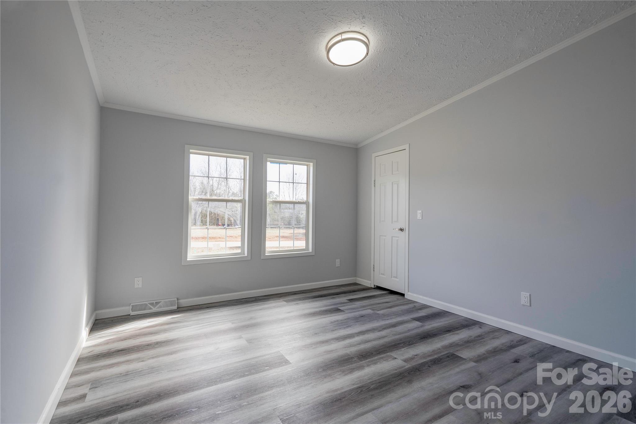 112 Jenny Drive Property Photo 30