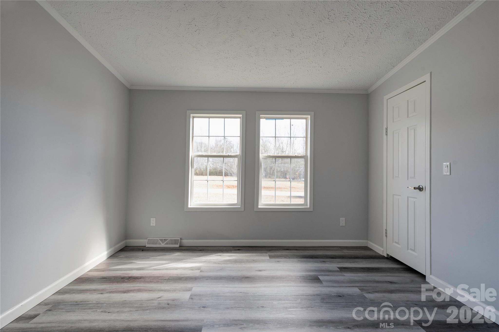 112 Jenny Drive Property Photo 32