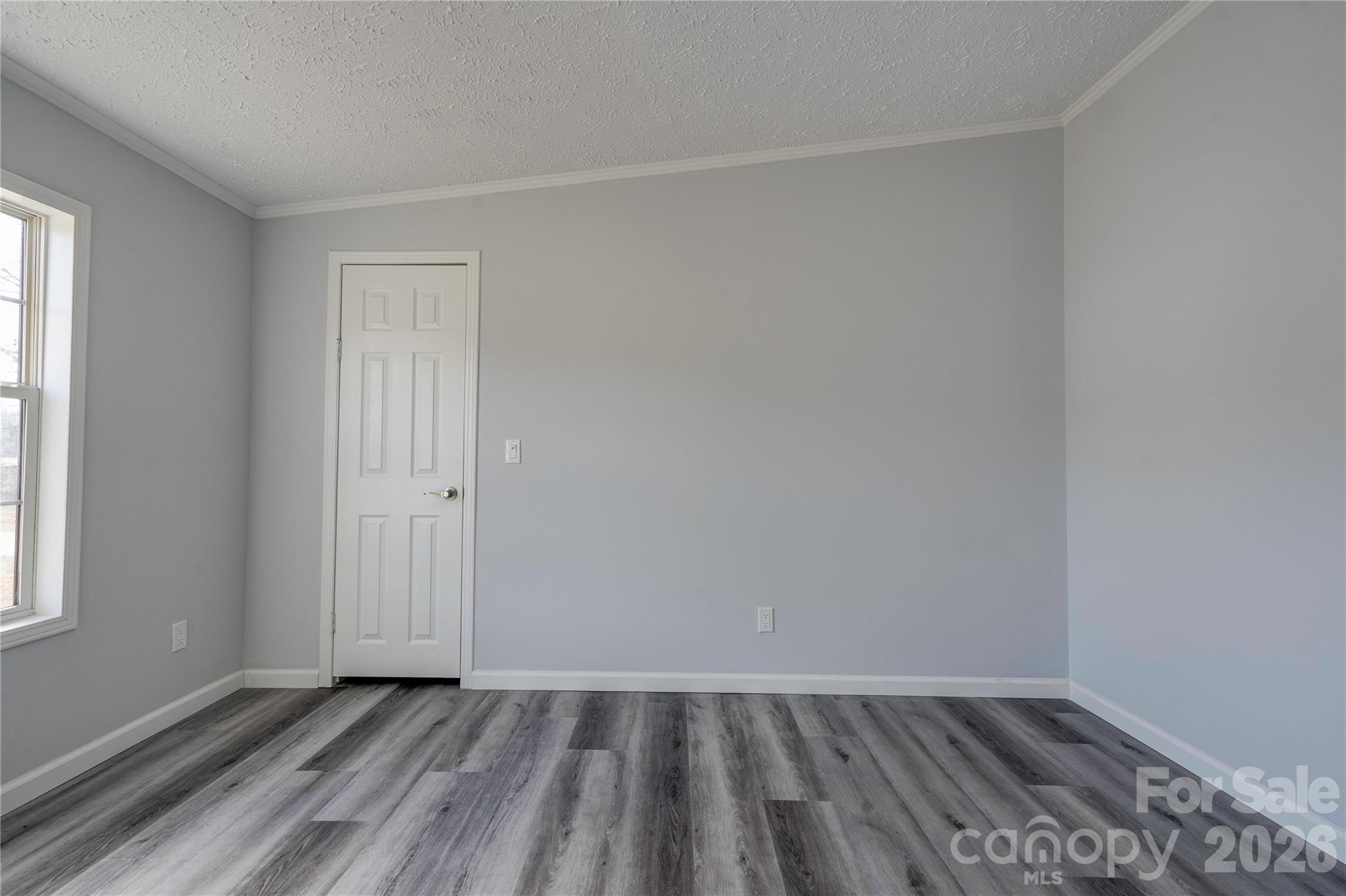 112 Jenny Drive Property Photo 33