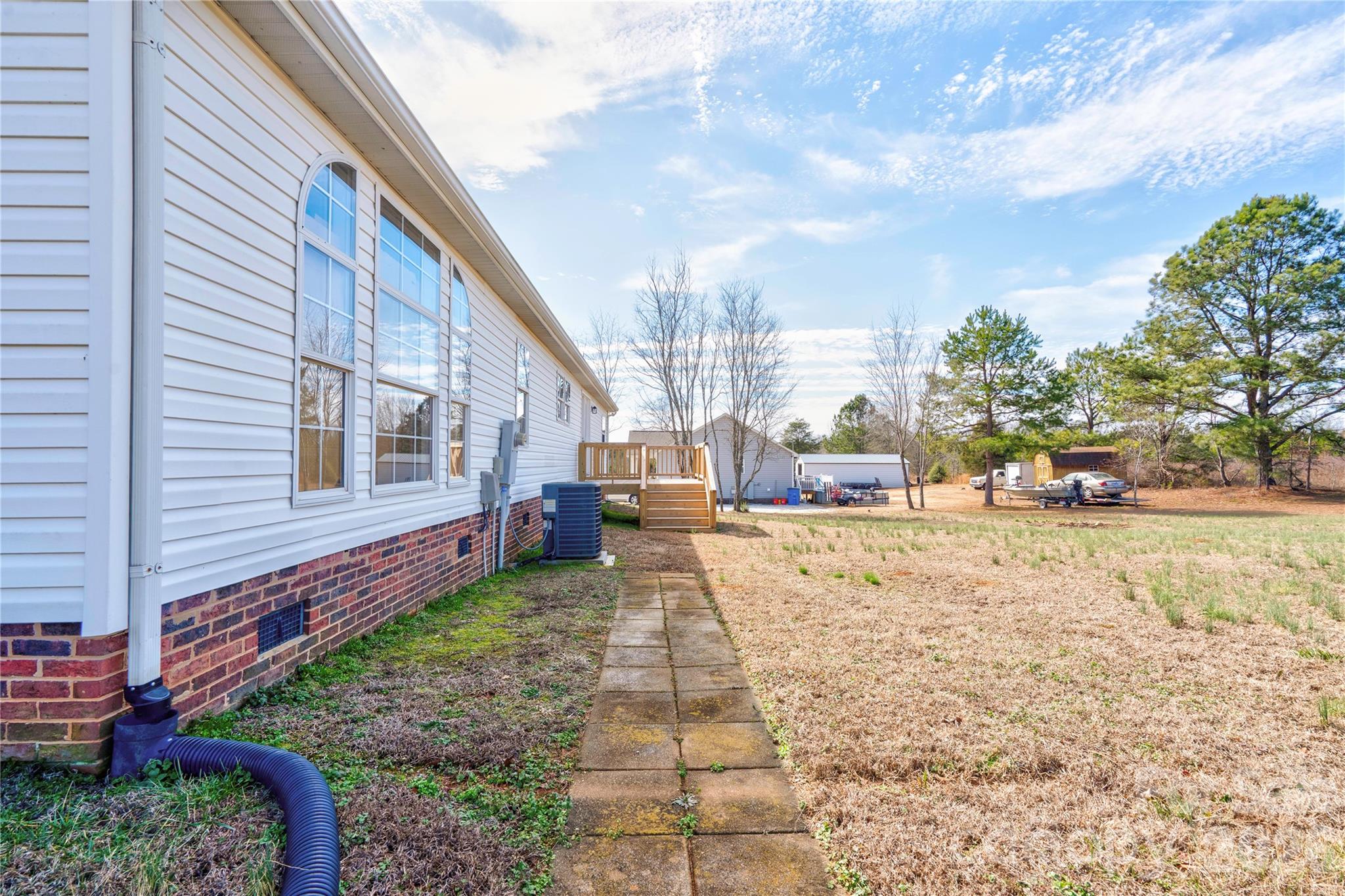 112 Jenny Drive Property Photo 37