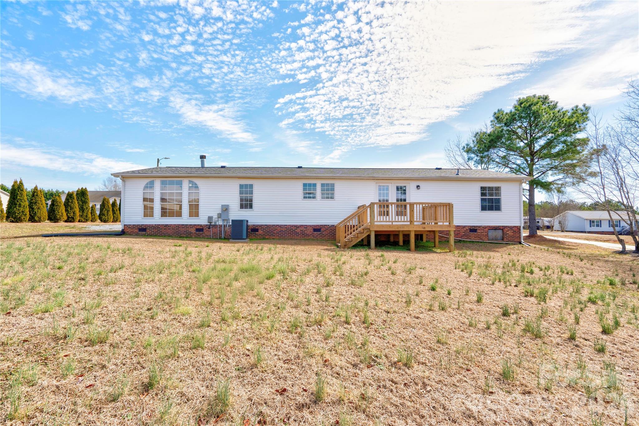 112 Jenny Drive Property Photo 42