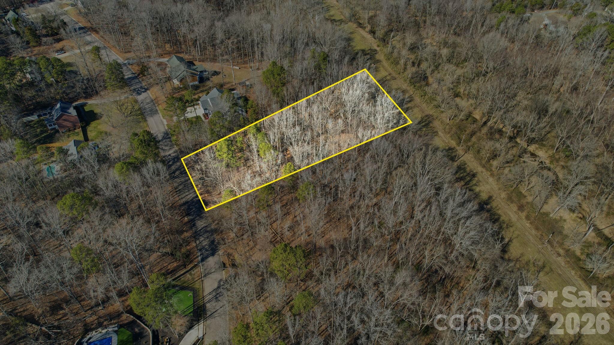 467 Countrywood Place 25 Property Photo 5