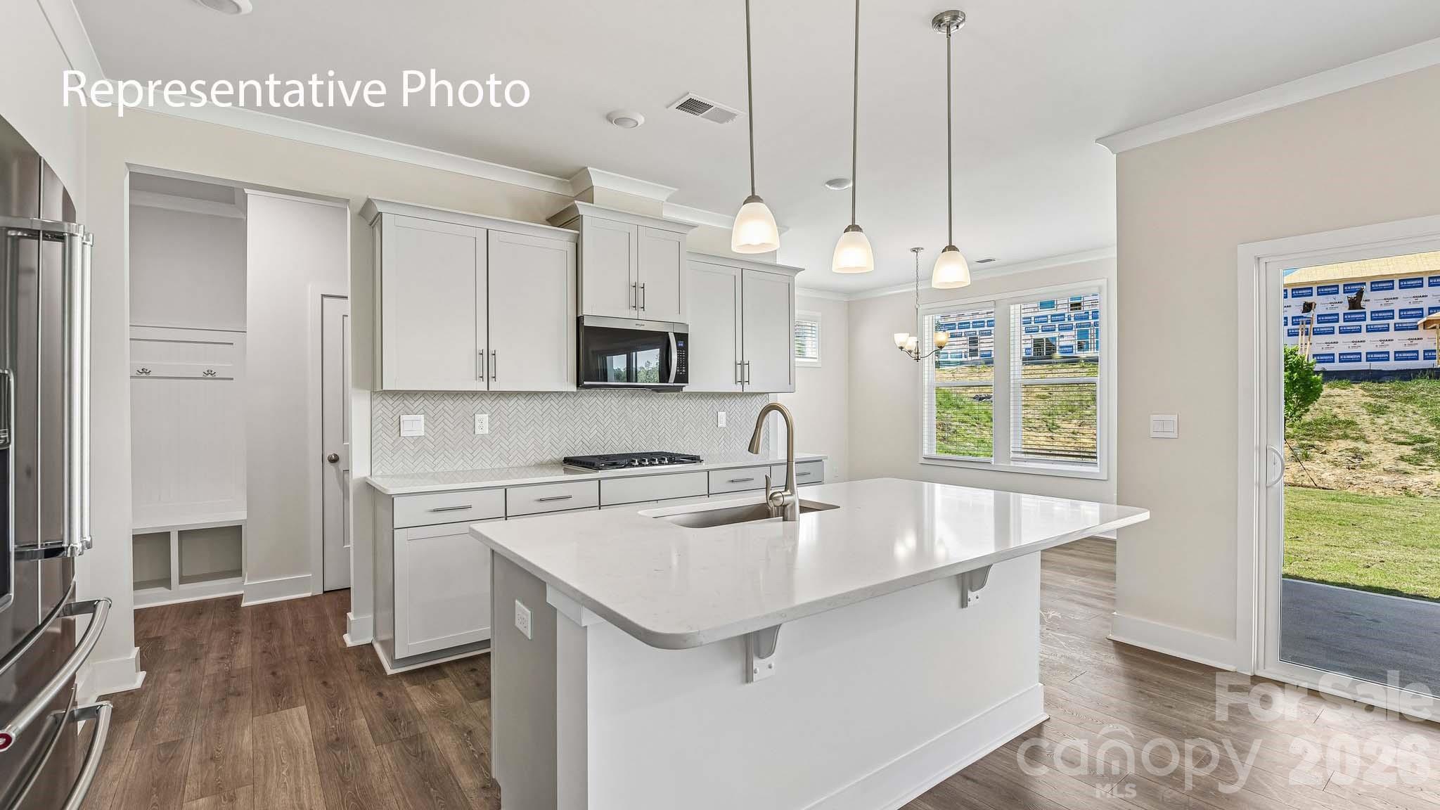 4301 Round Table Drive Property Photo 12