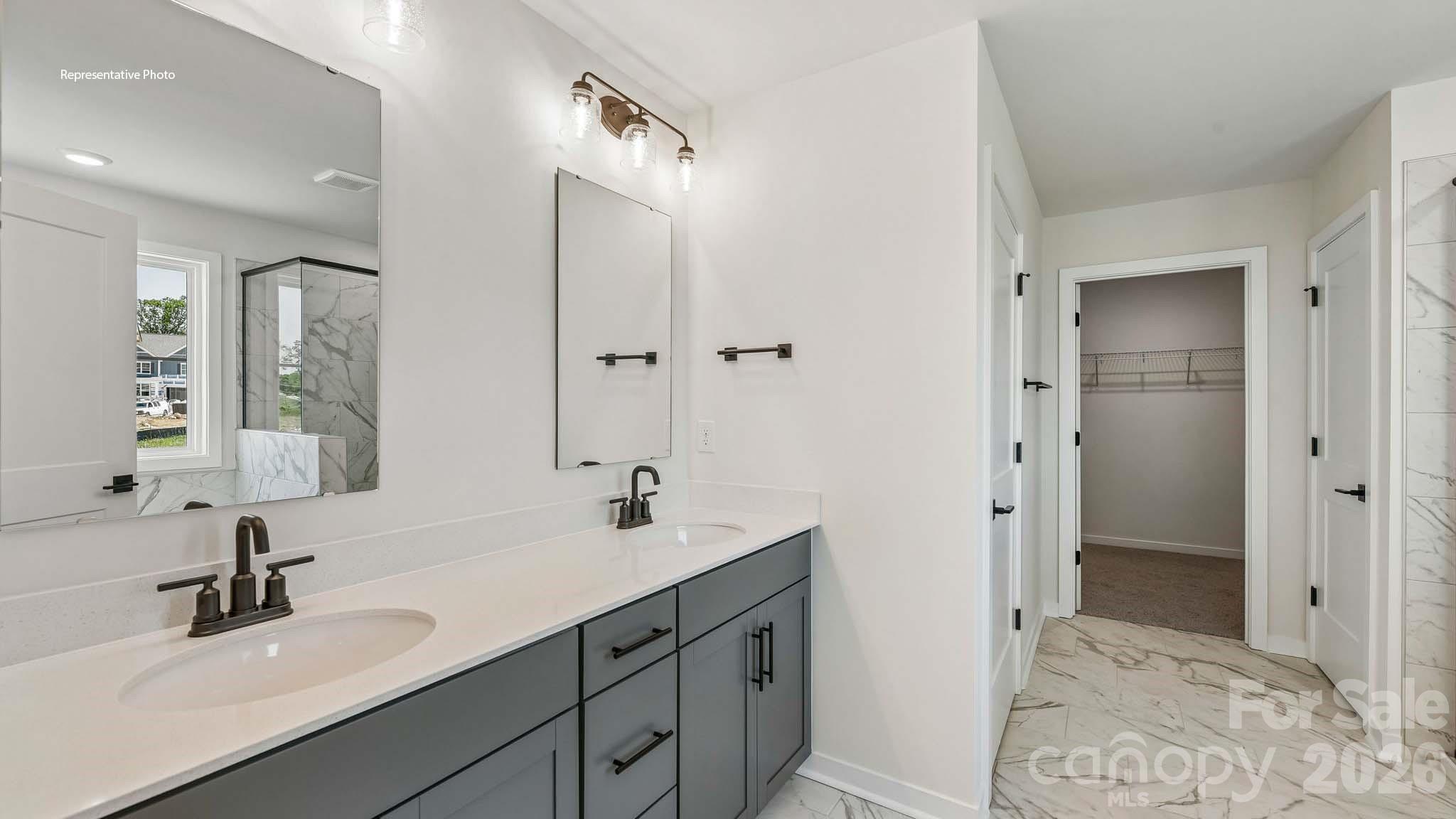 4273 Round Table Drive Property Photo 24