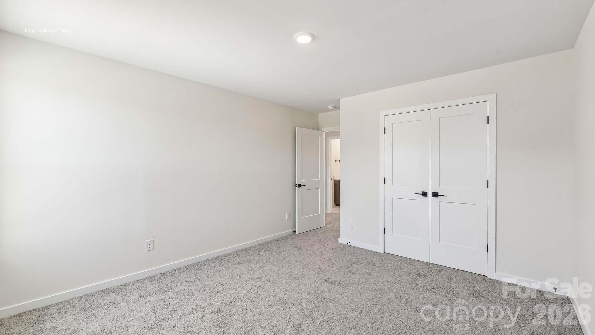 4273 Round Table Drive Property Photo 28