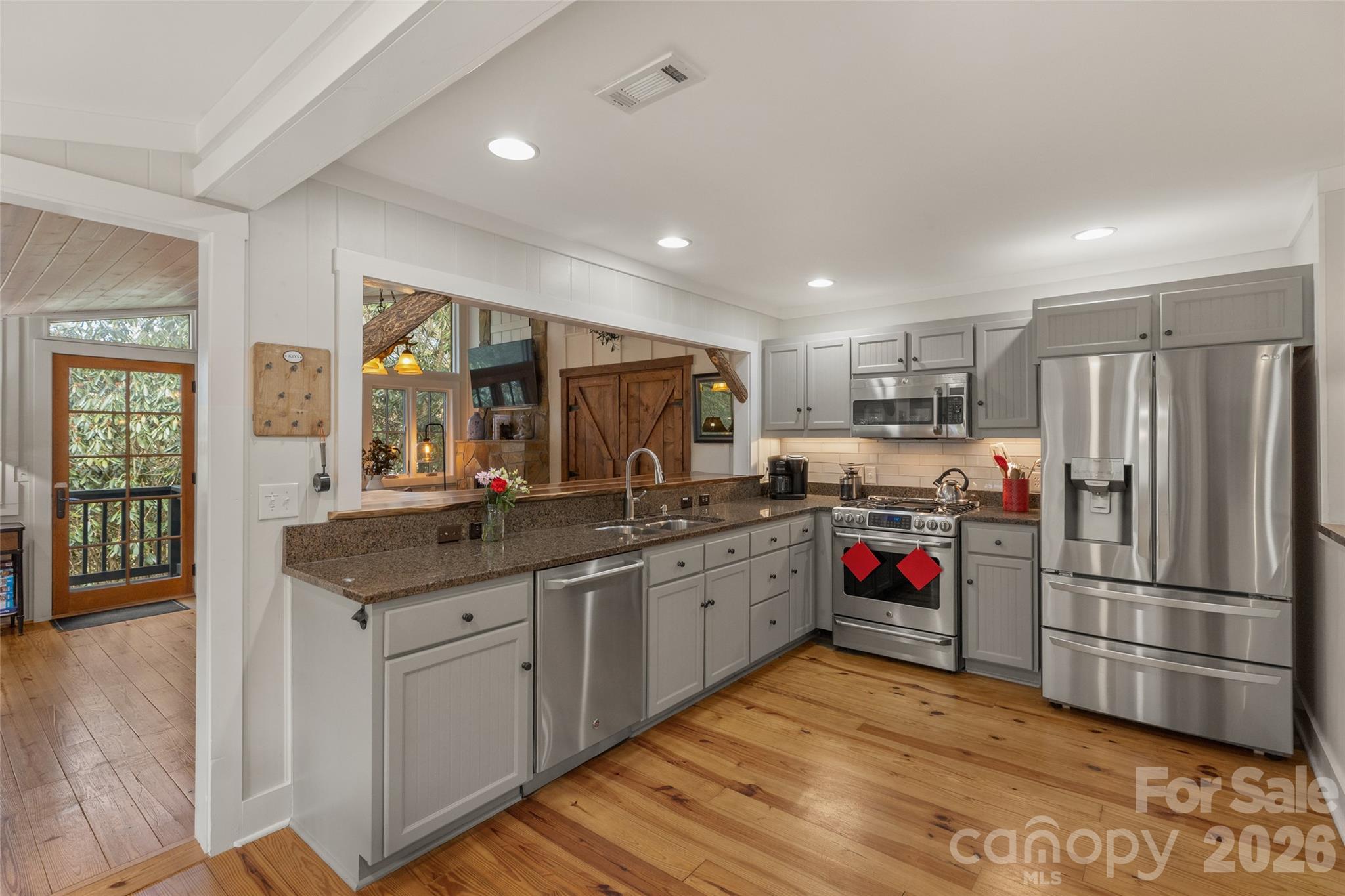464 Franklin Road 2 & 3 Property Photo 18