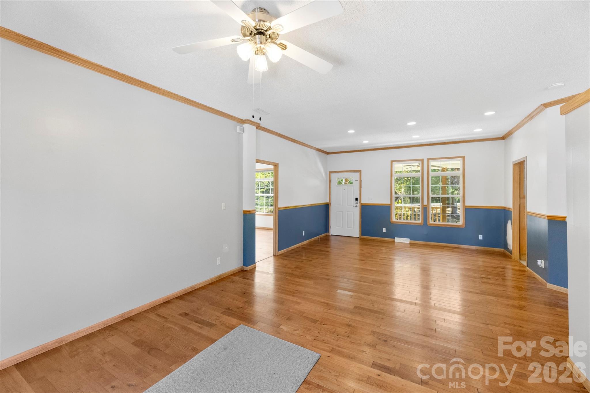 2411 Mission Road Property Photo 10