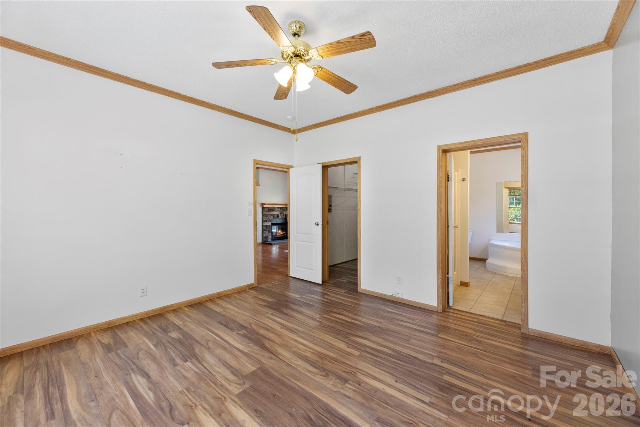 2411 Mission Road Property Photo 12