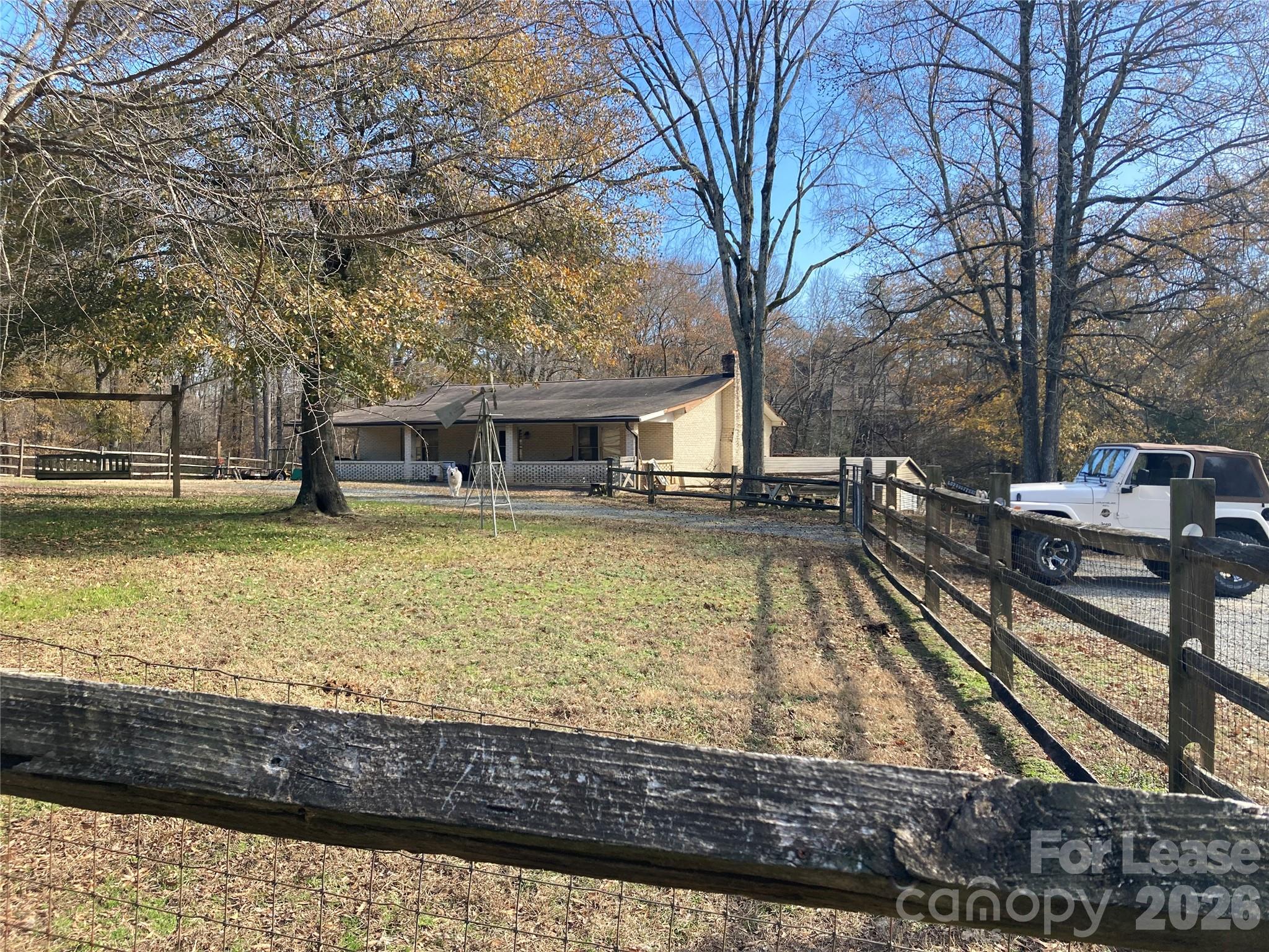 8737 Whippoorwill Lane Property Photo 2