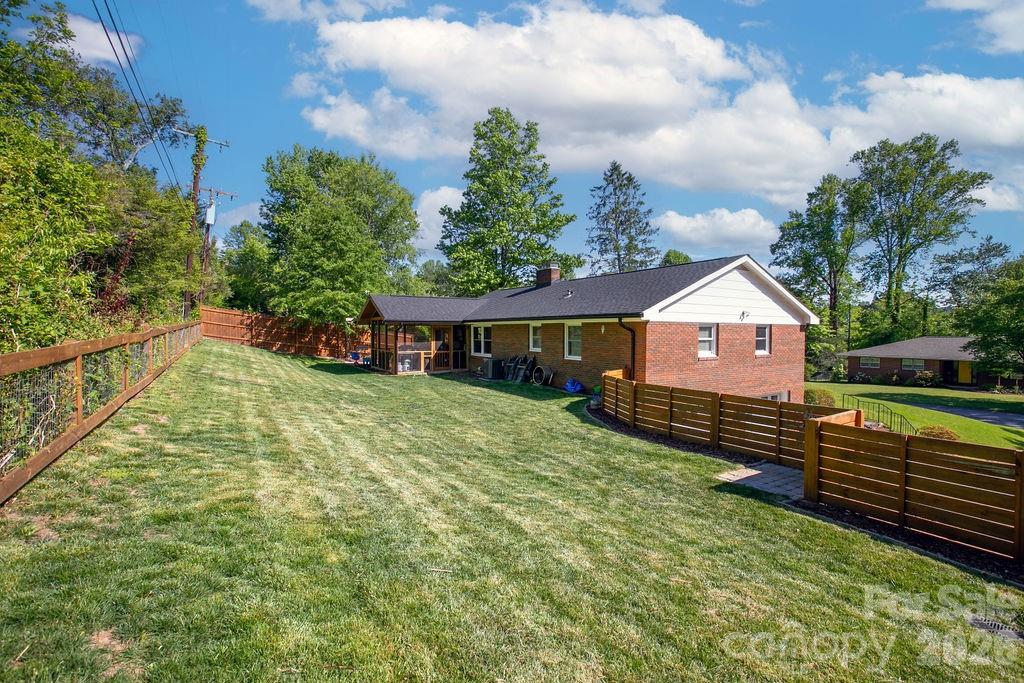 84 Far Hills Terrace Property Photo 5