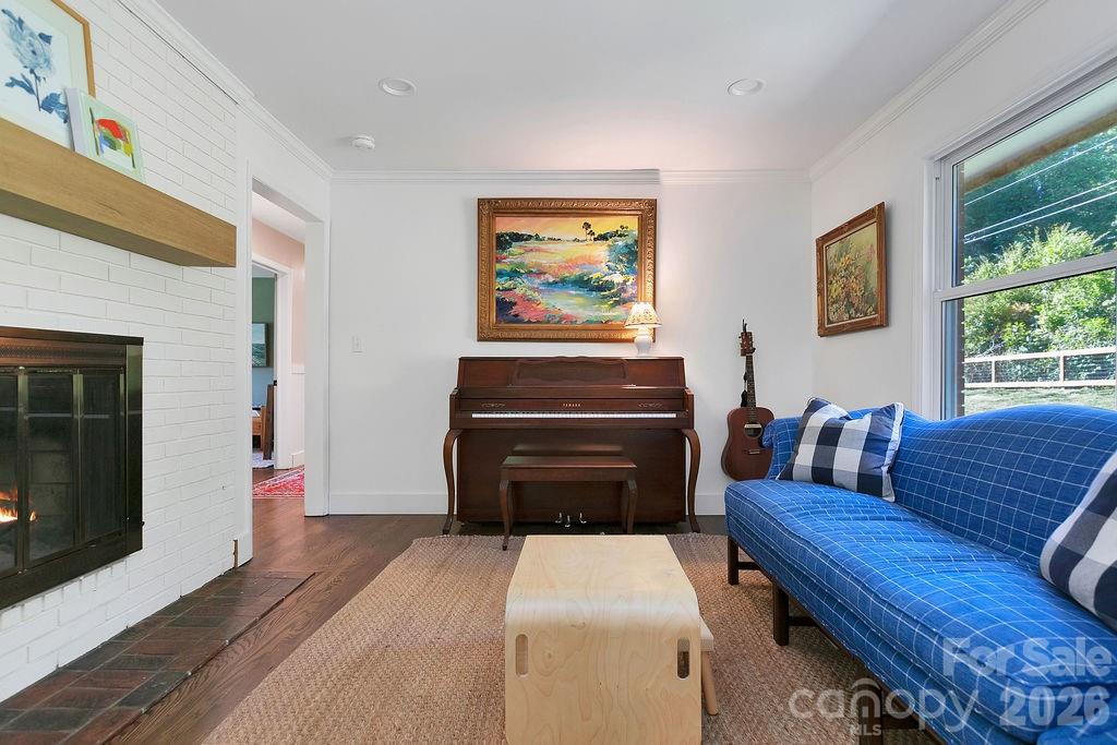 84 Far Hills Terrace Property Photo 19