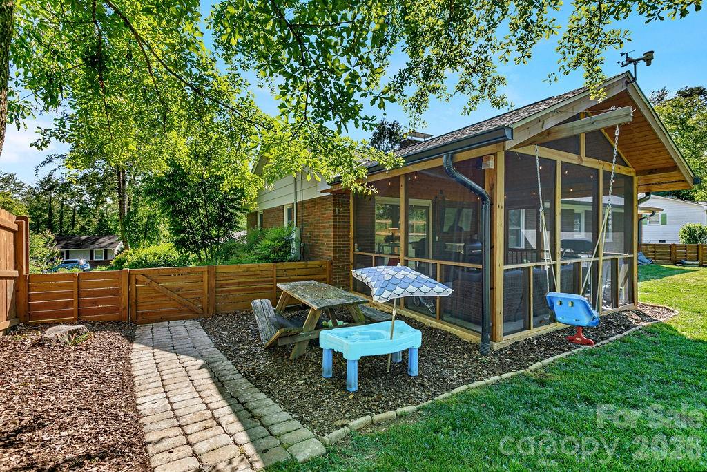 84 Far Hills Terrace Property Photo 33
