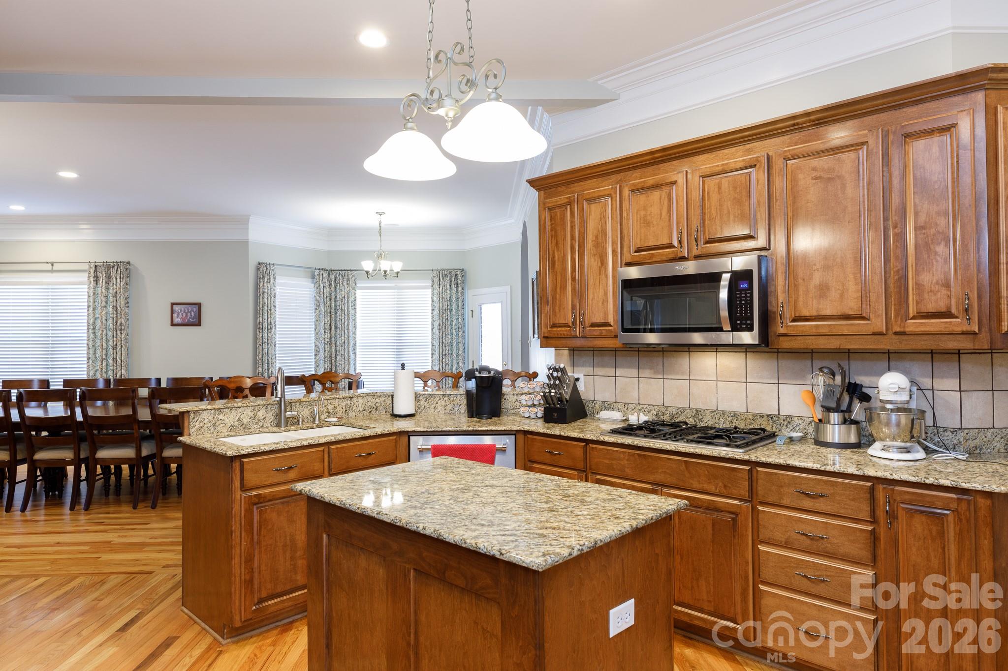 1568 Blanchard Bend Property Photo 8