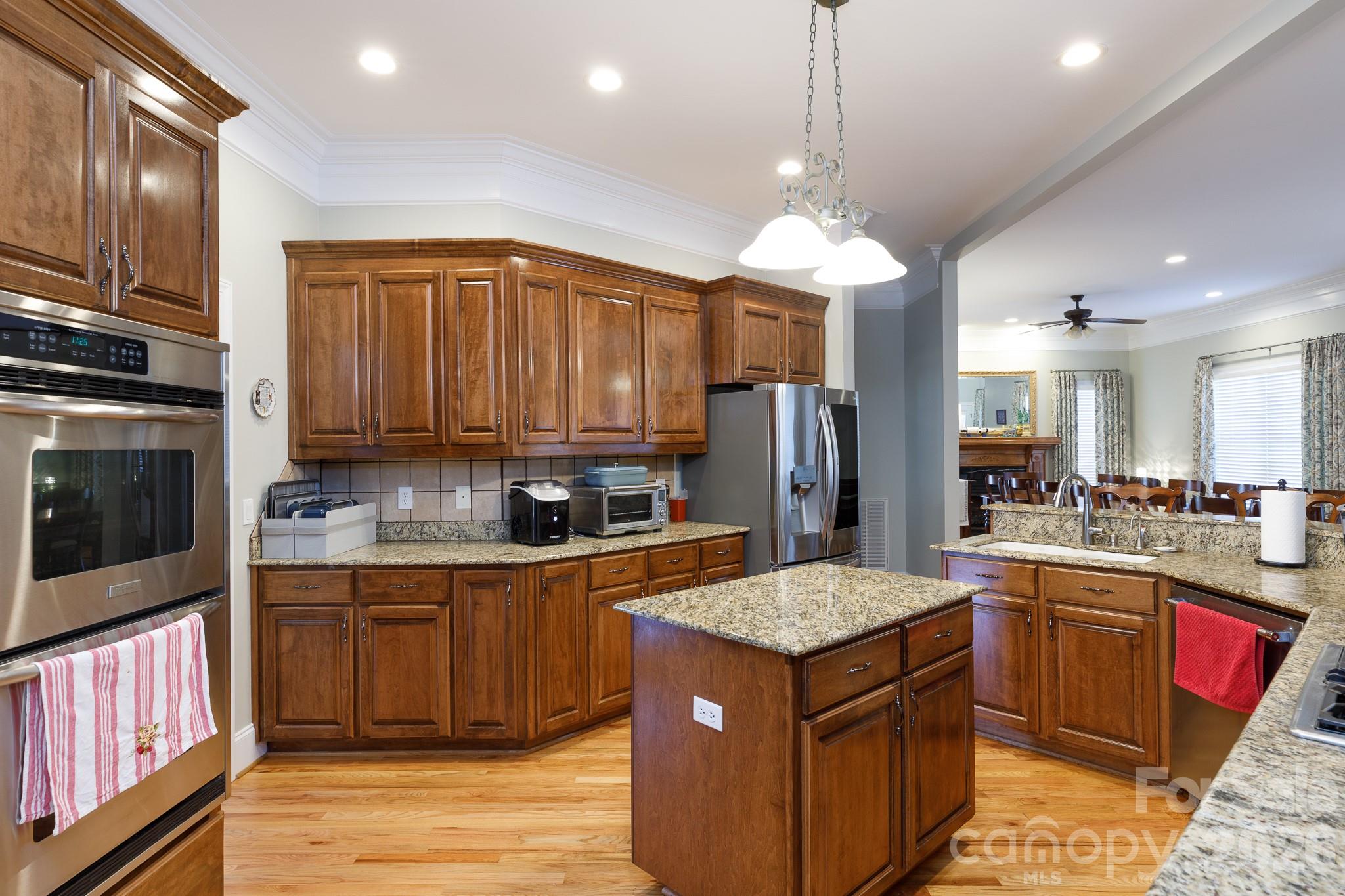 1568 Blanchard Bend Property Photo 9