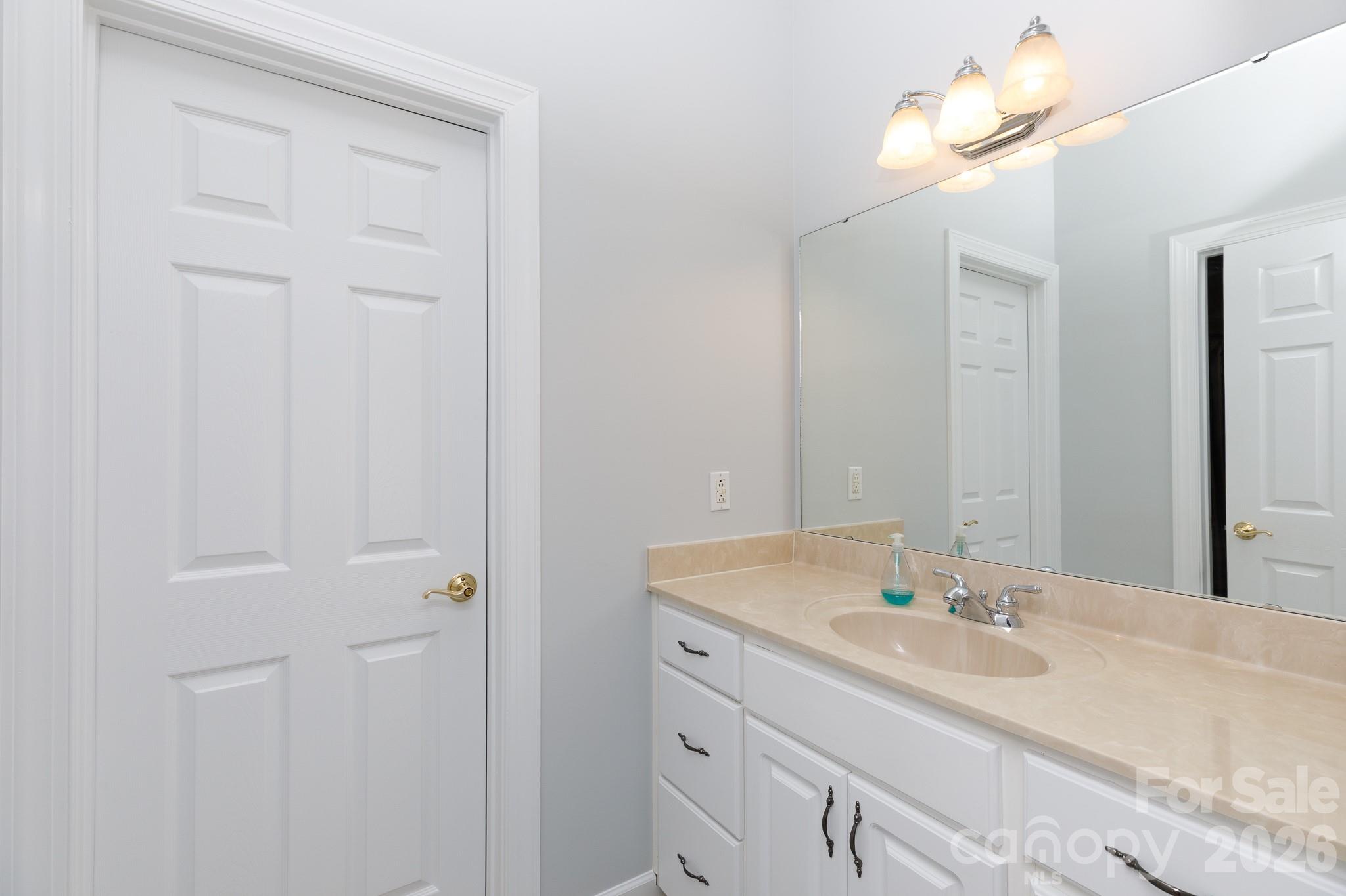1568 Blanchard Bend Property Photo 21
