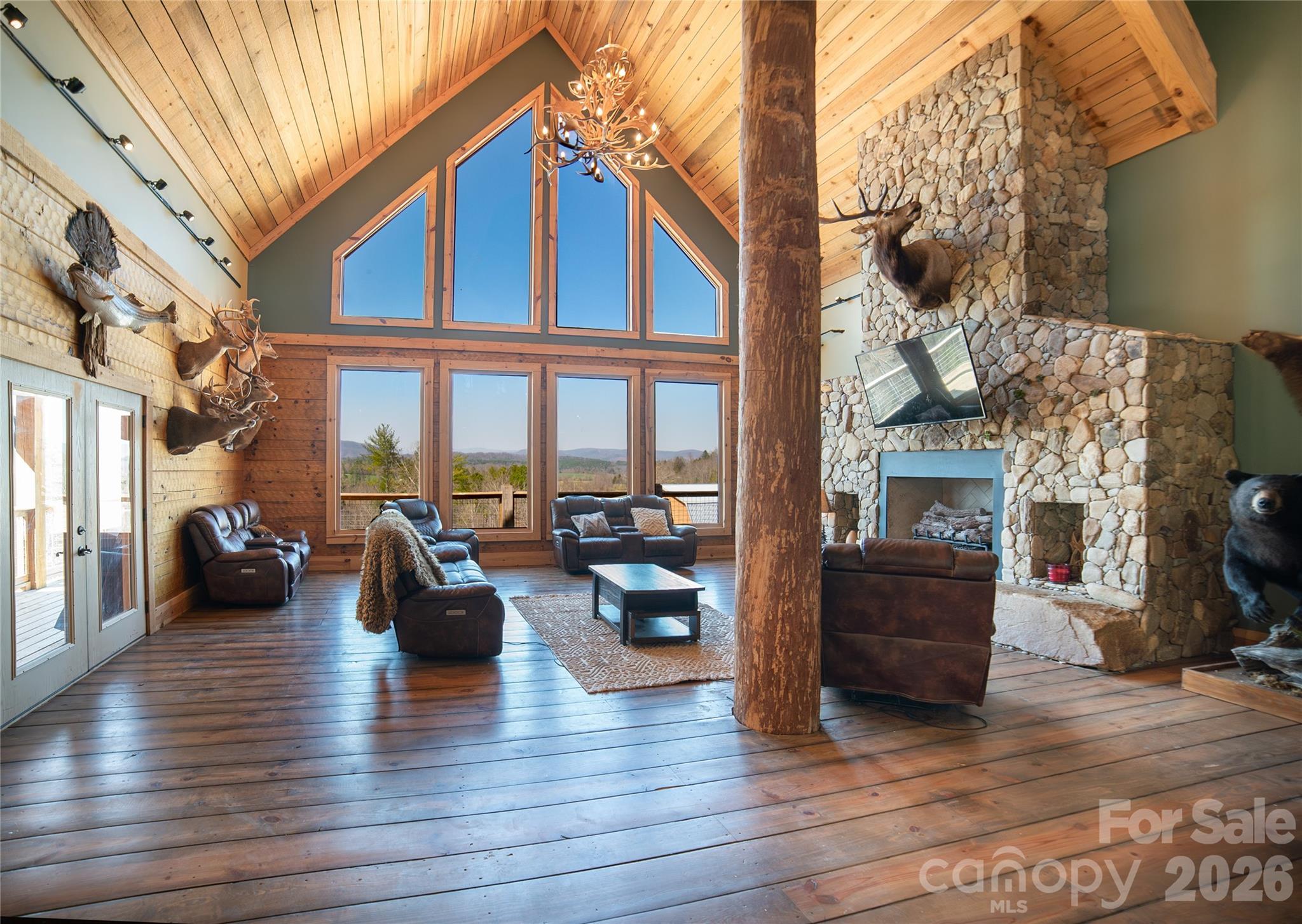 4885 Grandin Road Property Photo 7