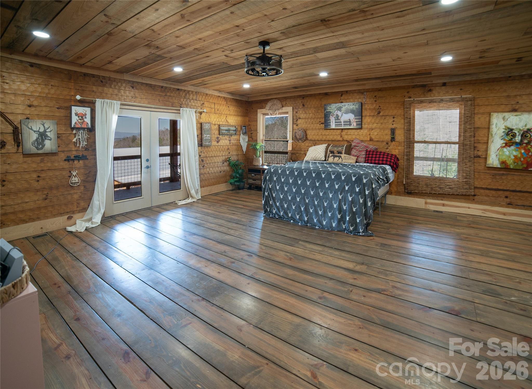 4885 Grandin Road Property Photo 10