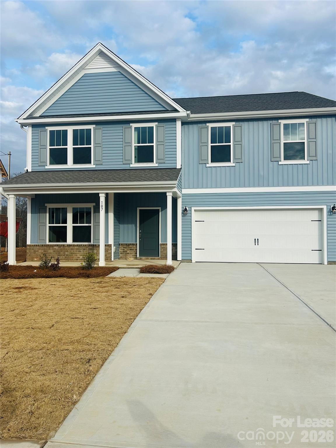 107 Stonewater Drive Property Photo 1