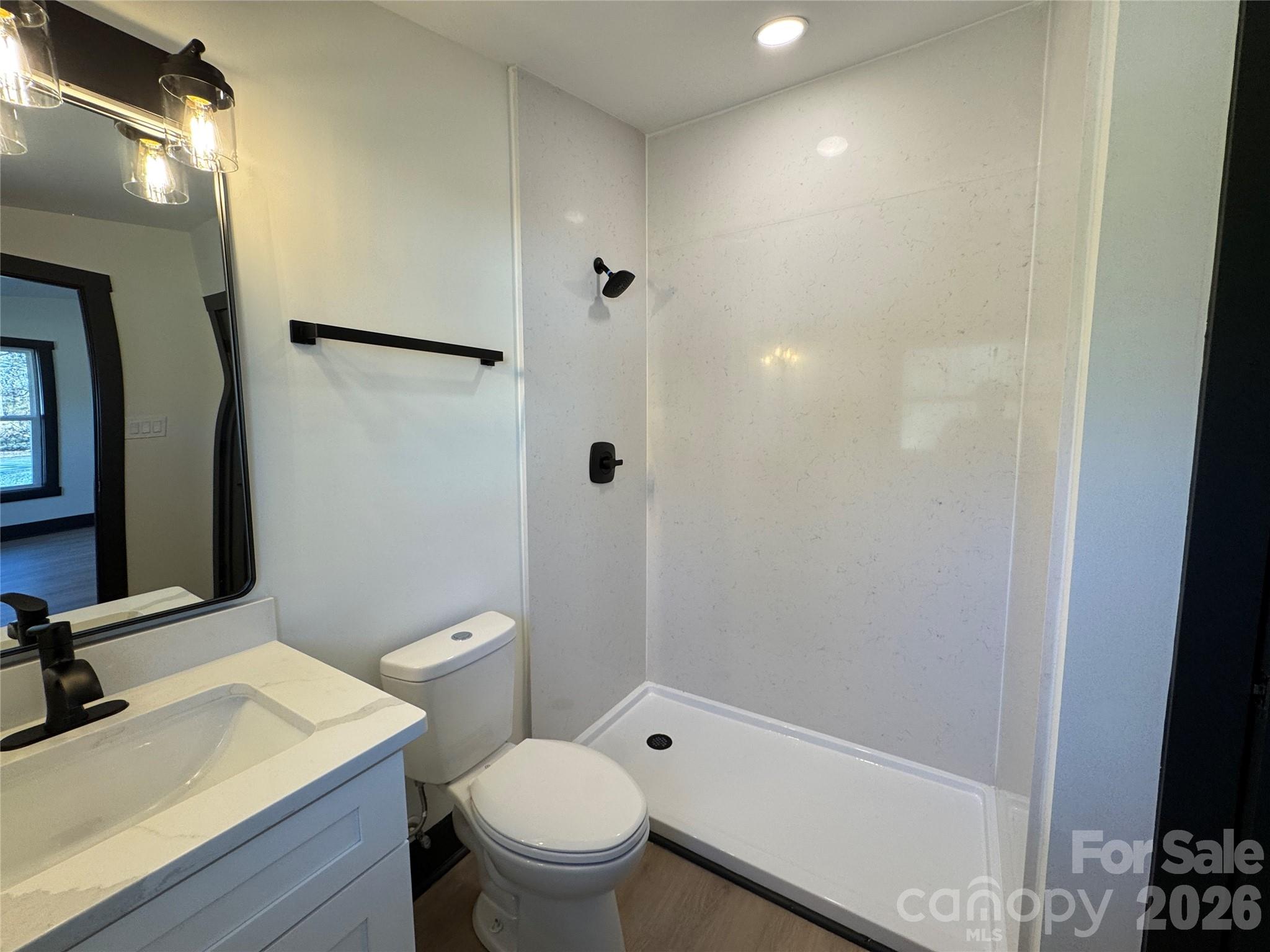 5916 Griffith Road Property Photo 31