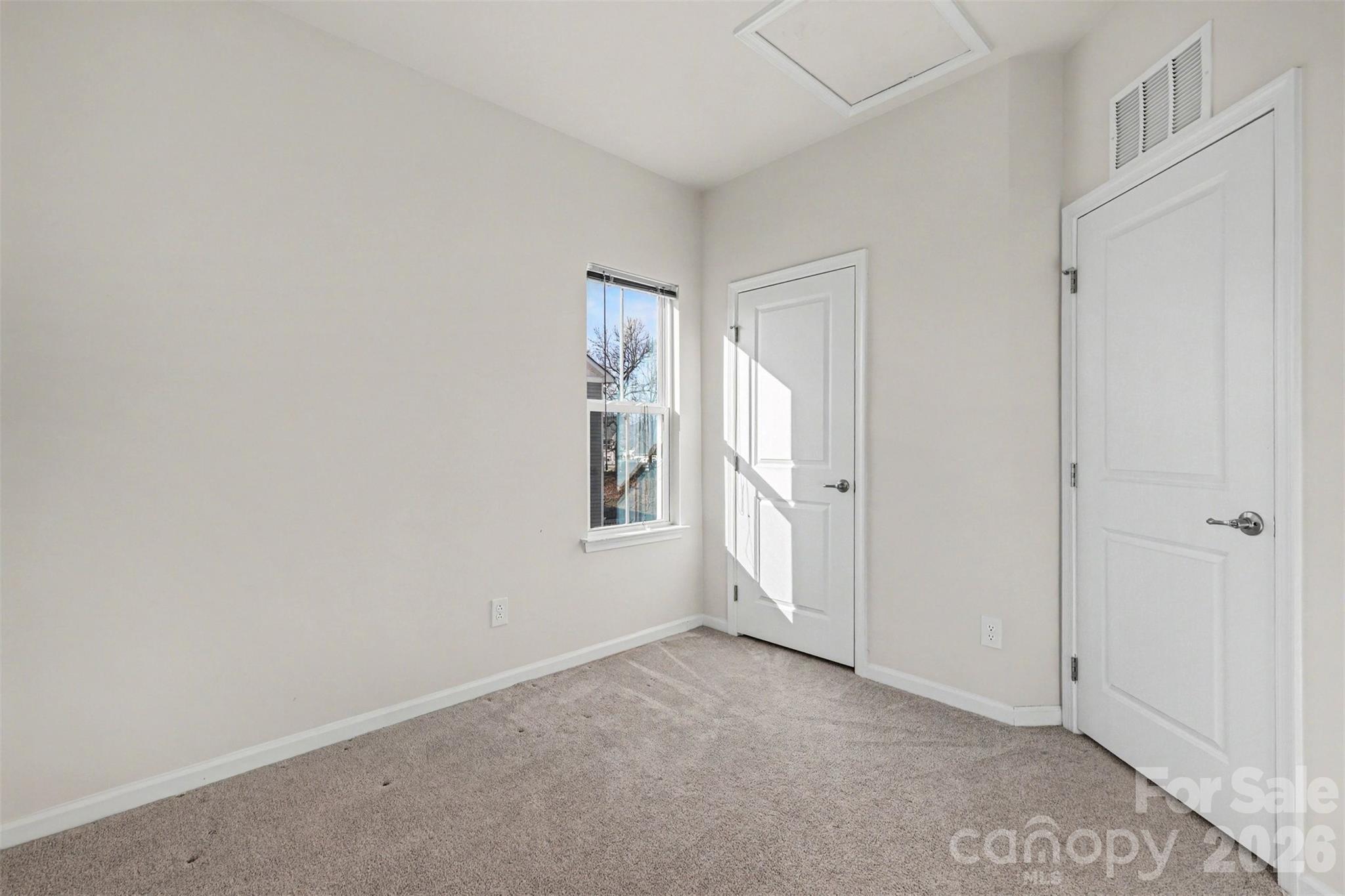 2638 Grantham Place Drive Property Photo 21