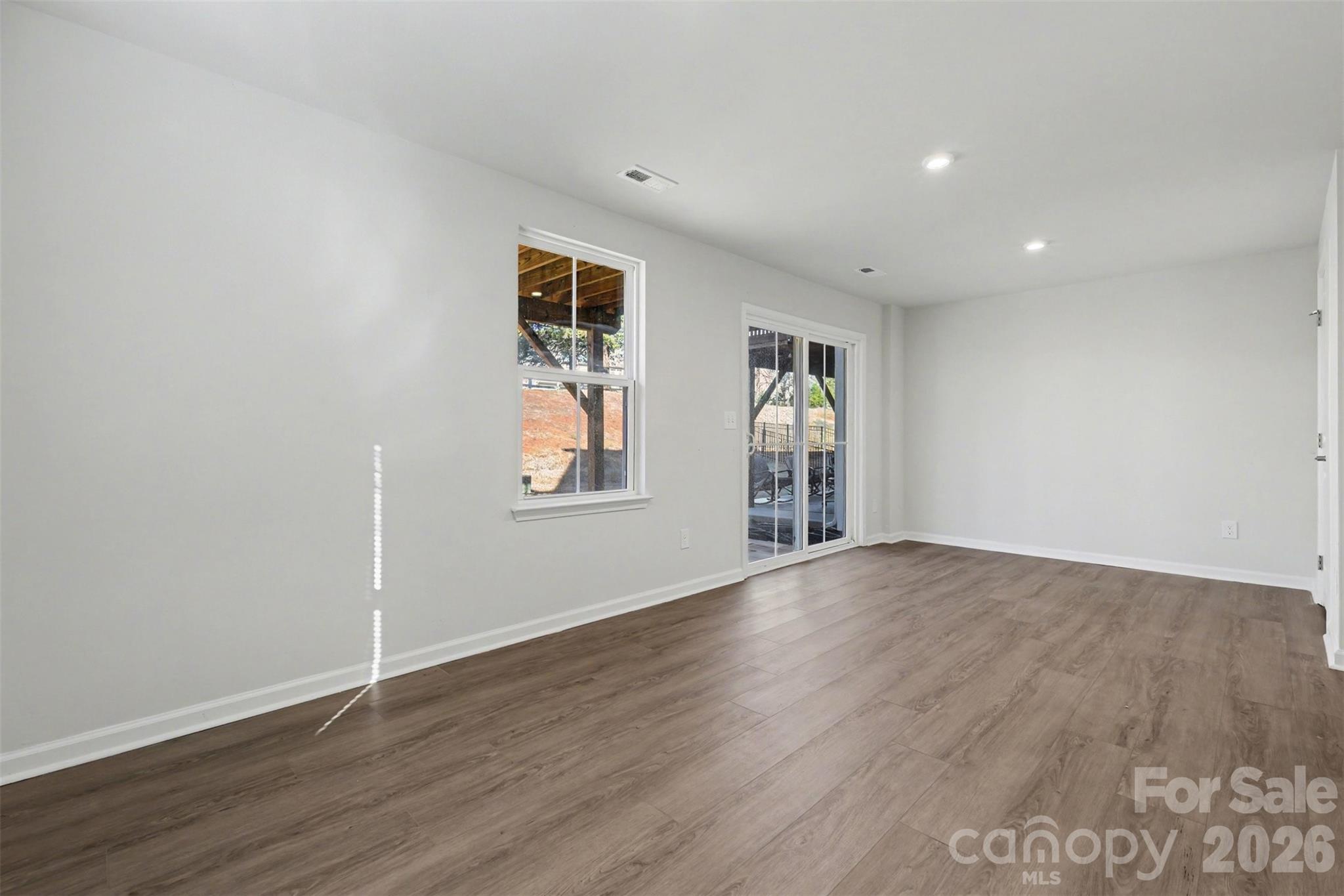 2638 Grantham Place Drive Property Photo 25