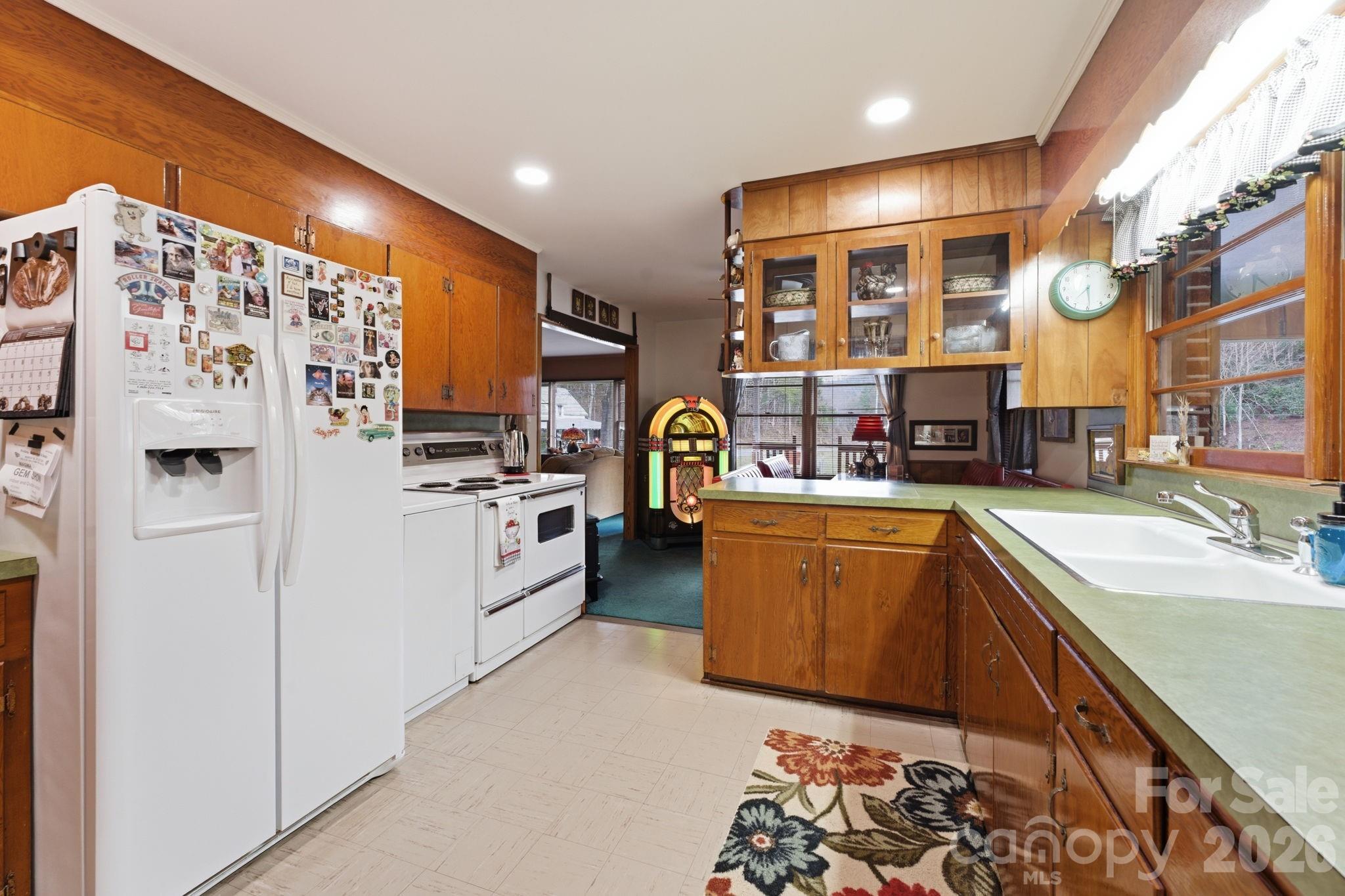 504 Greens Creek Road Property Photo 10