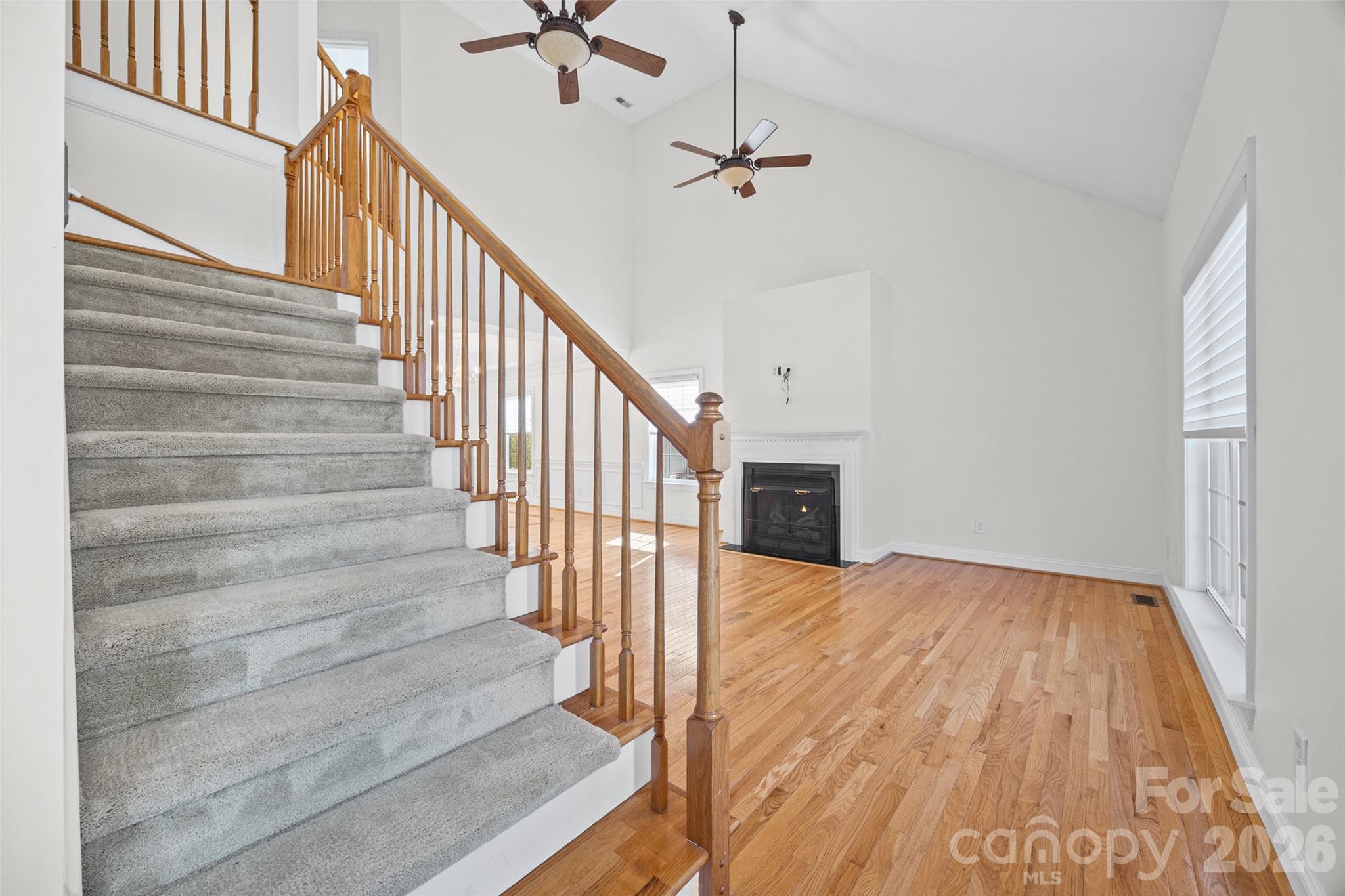 4042 Sunset Ridge Drive Property Photo 5