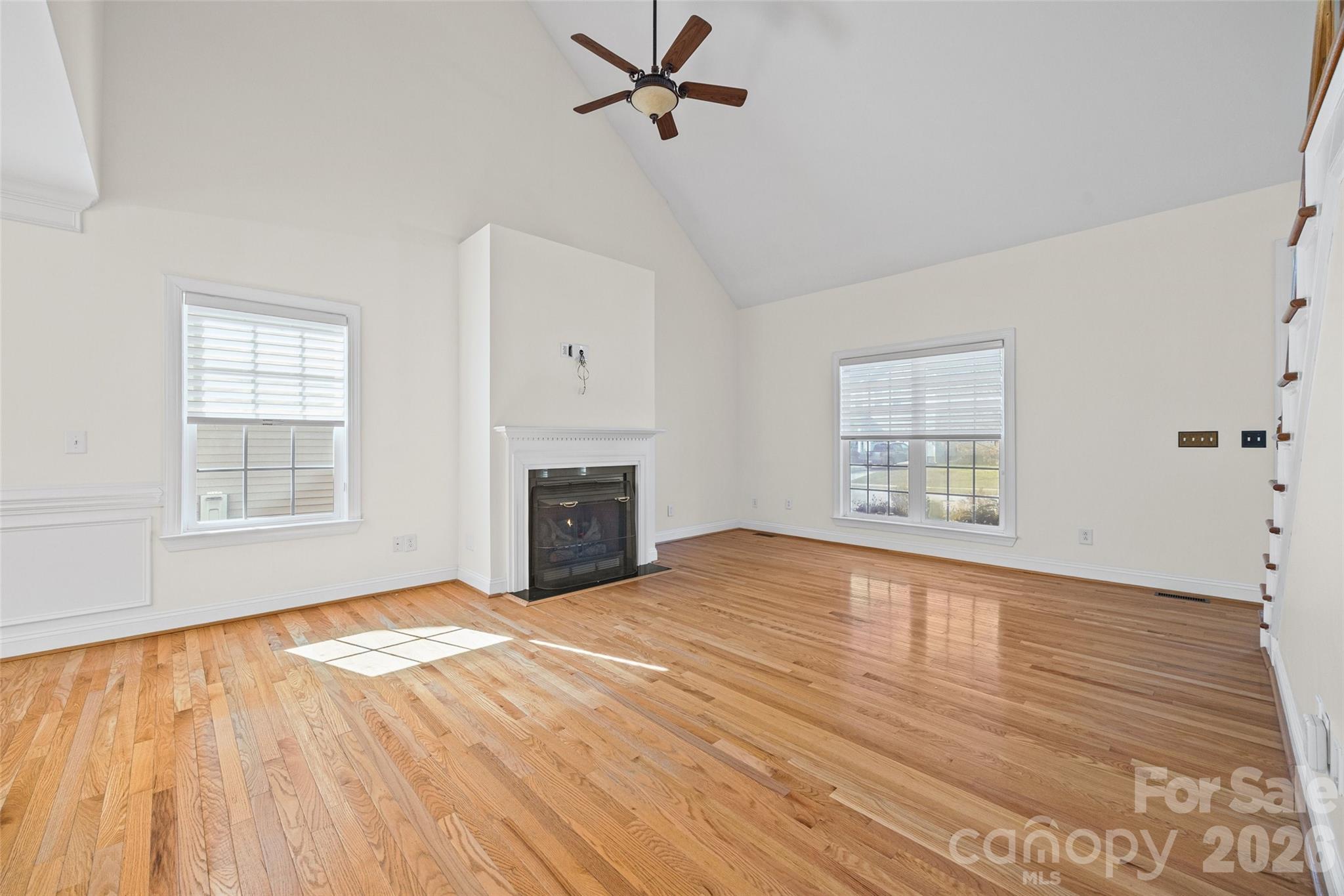 4042 Sunset Ridge Drive Property Photo 9