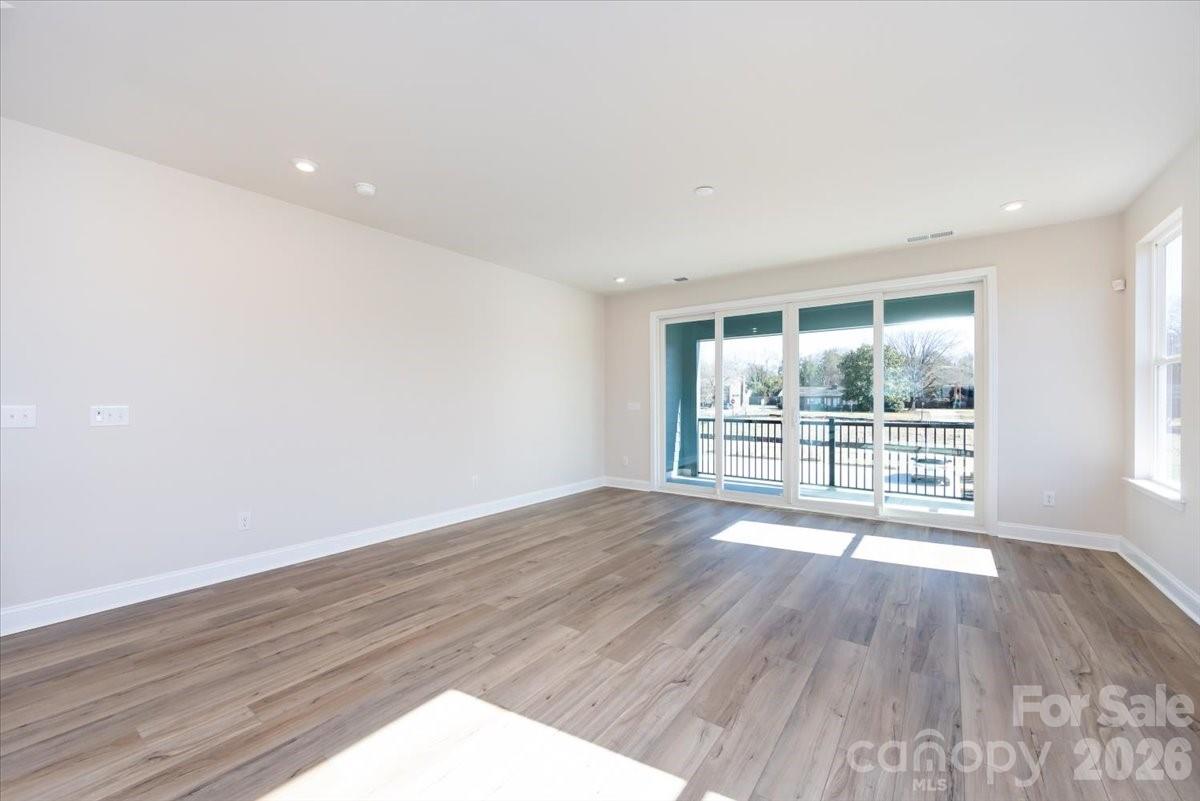 4623 Swan Meadow Lane Property Photo 5