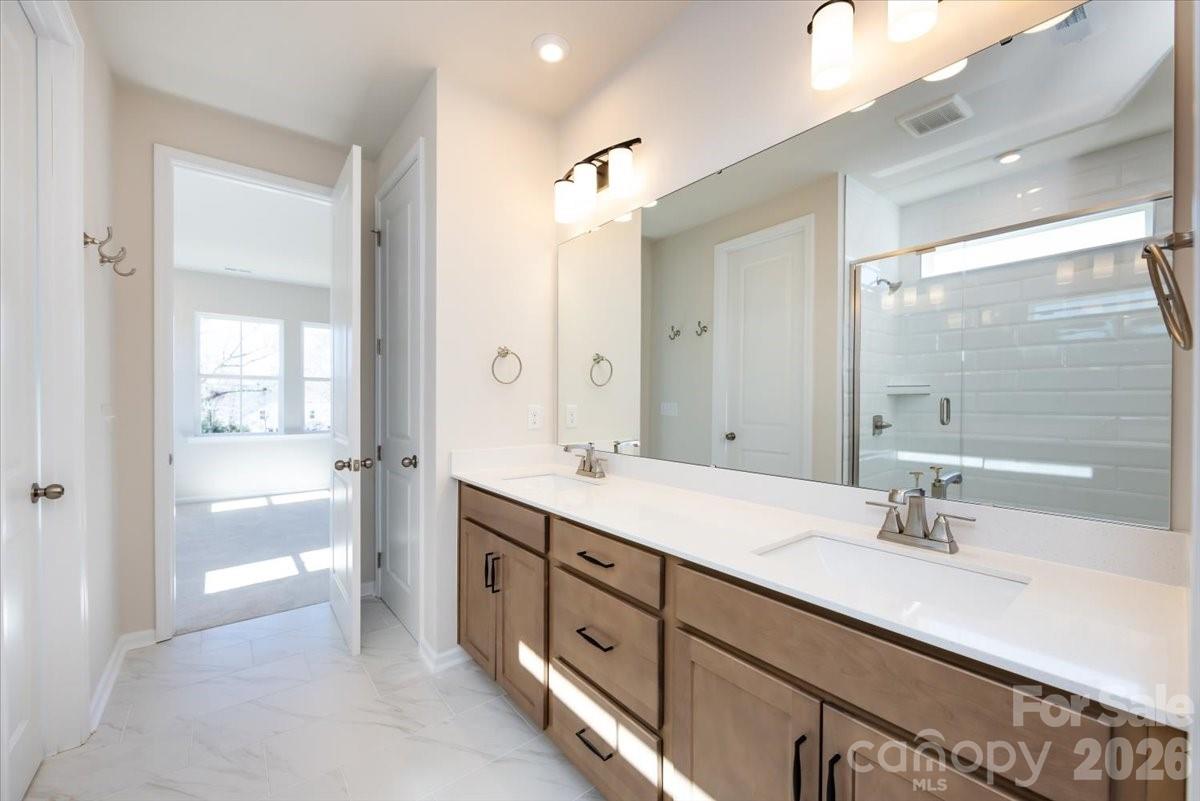 4623 Swan Meadow Lane Property Photo 16