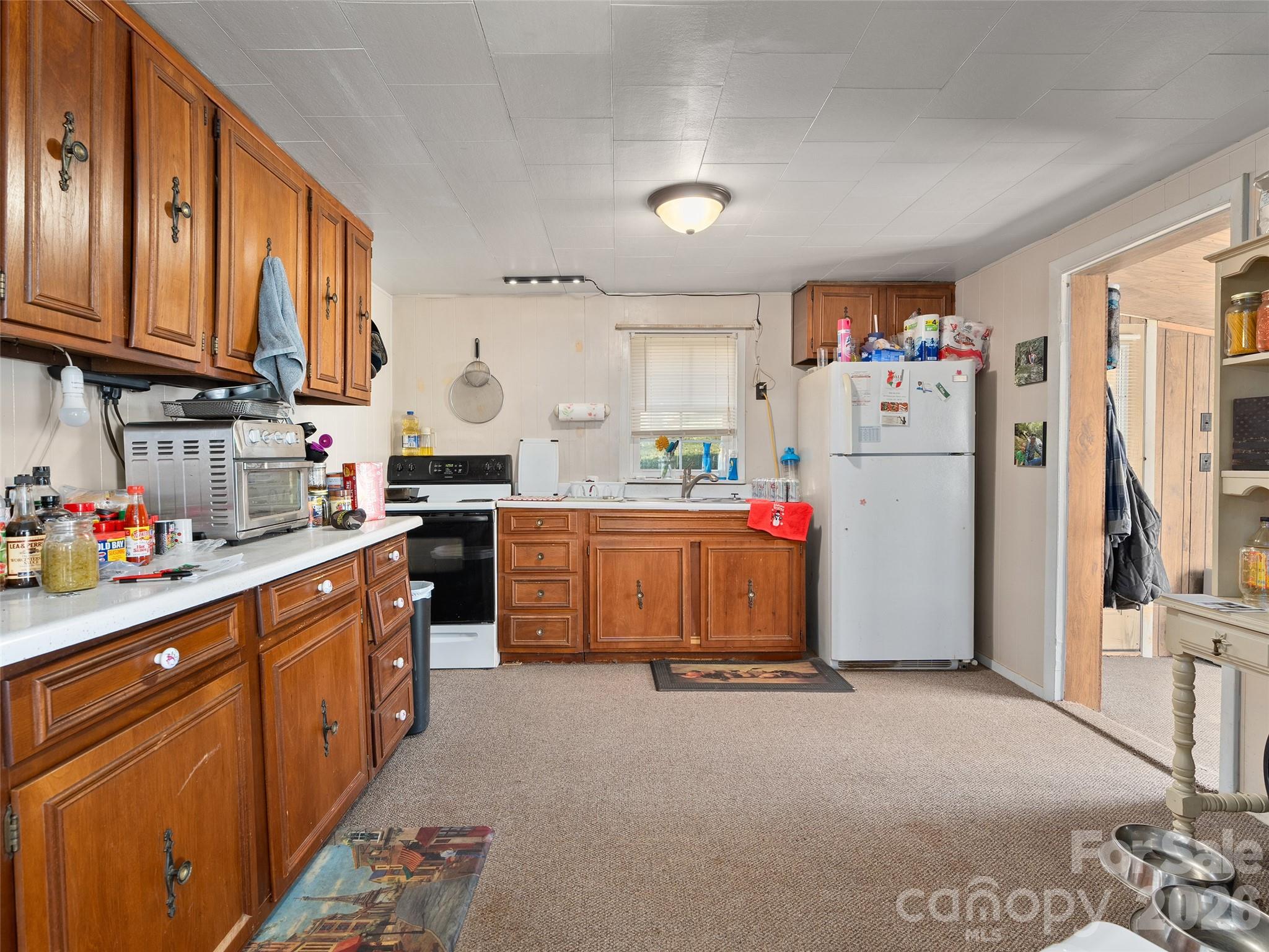 186 Creekmont Drive Property Photo 13