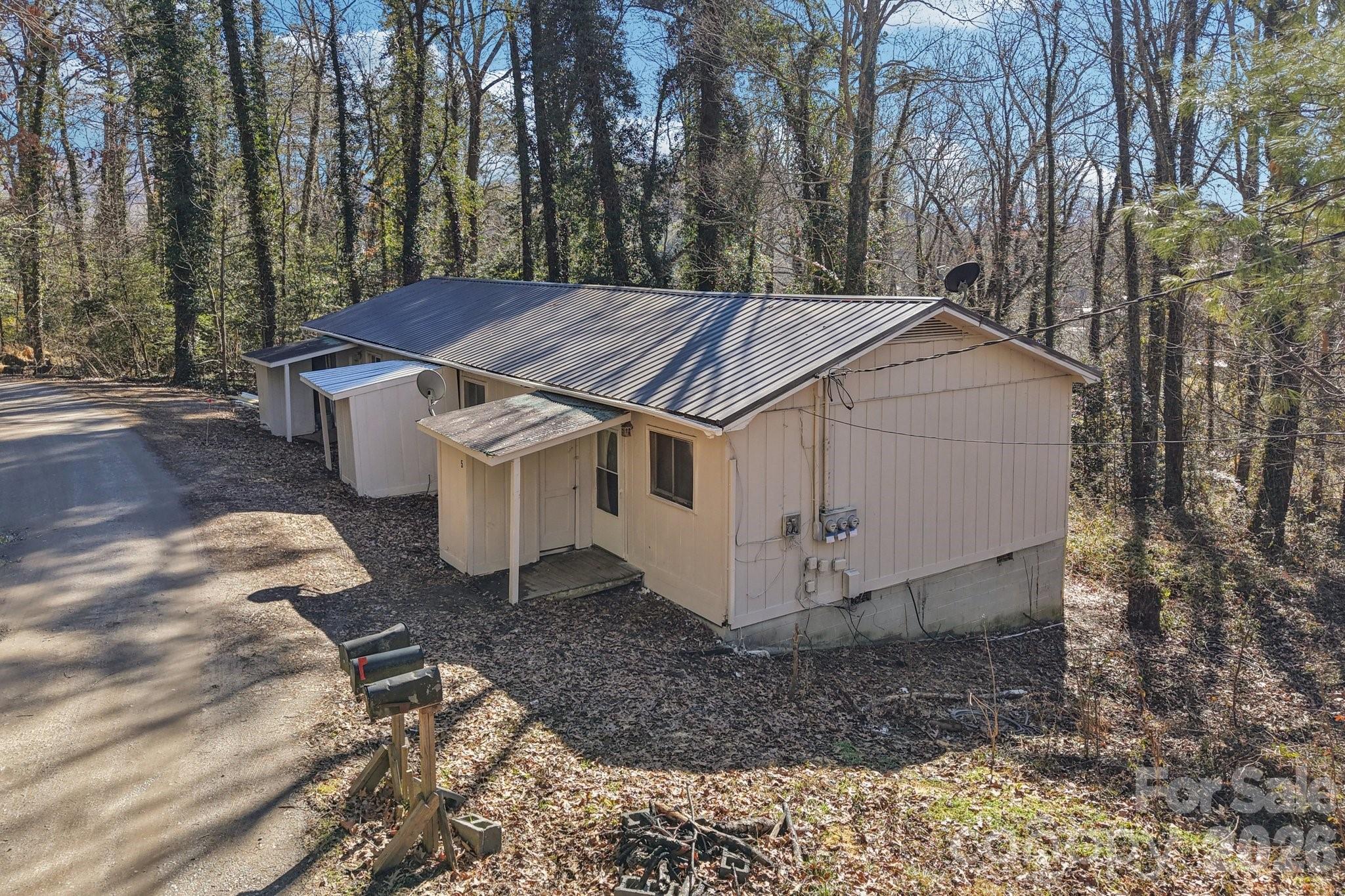 71,73,75 Forest Drive Property Photo 30