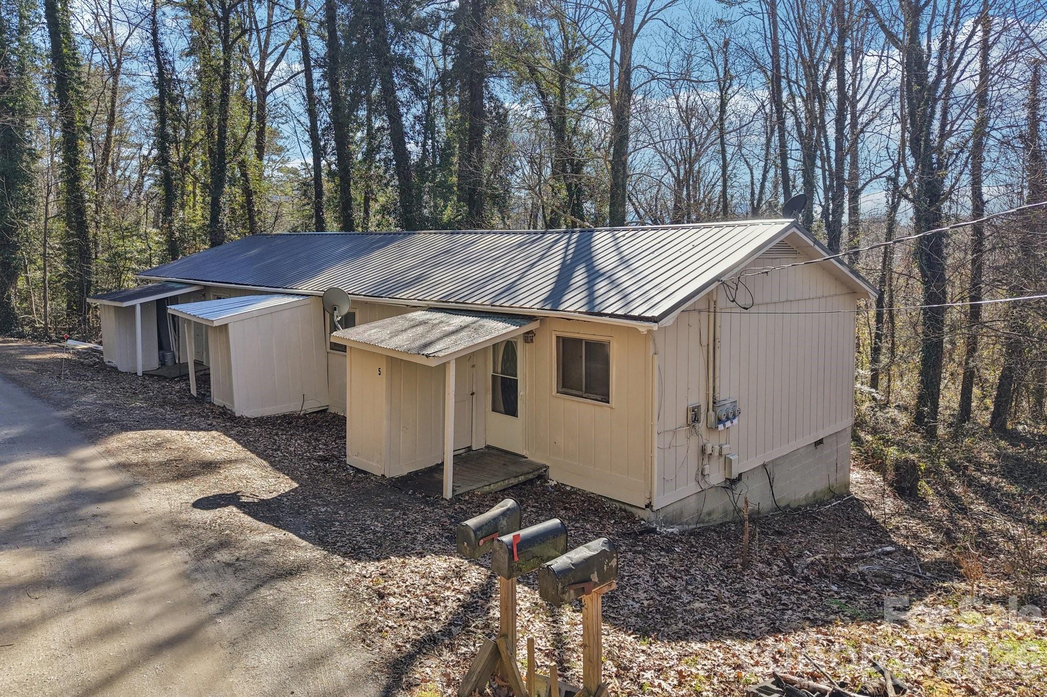71,73,75 Forest Drive Property Photo 31