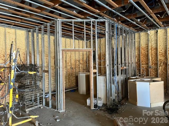 704 Riverside Drive Property Photo 10