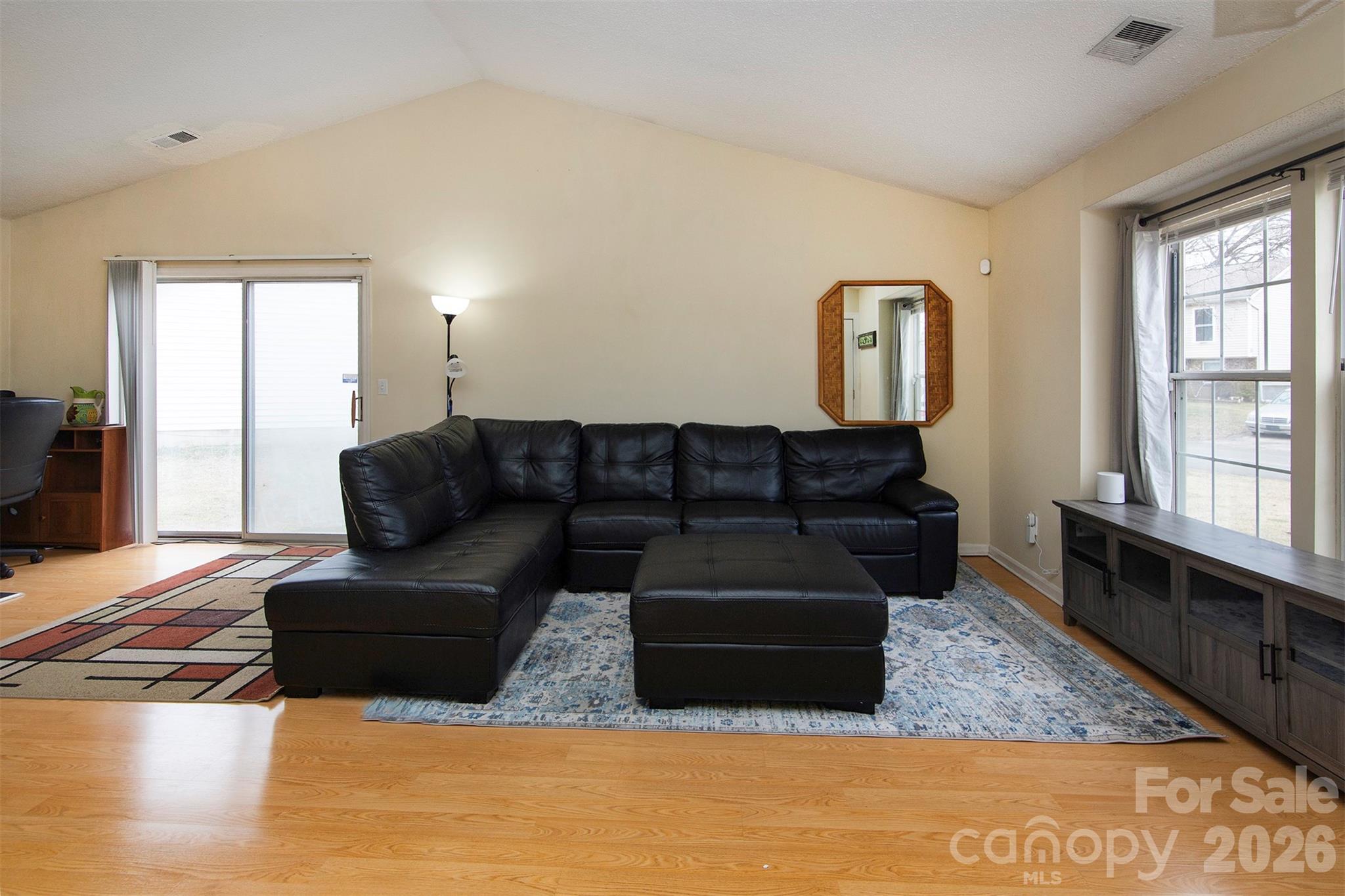 4803 Harri Ann Drive Property Photo 5