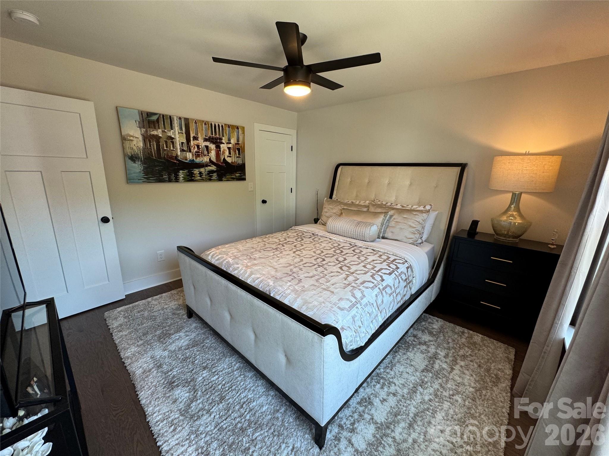 322 E Cama Street Property Photo 5