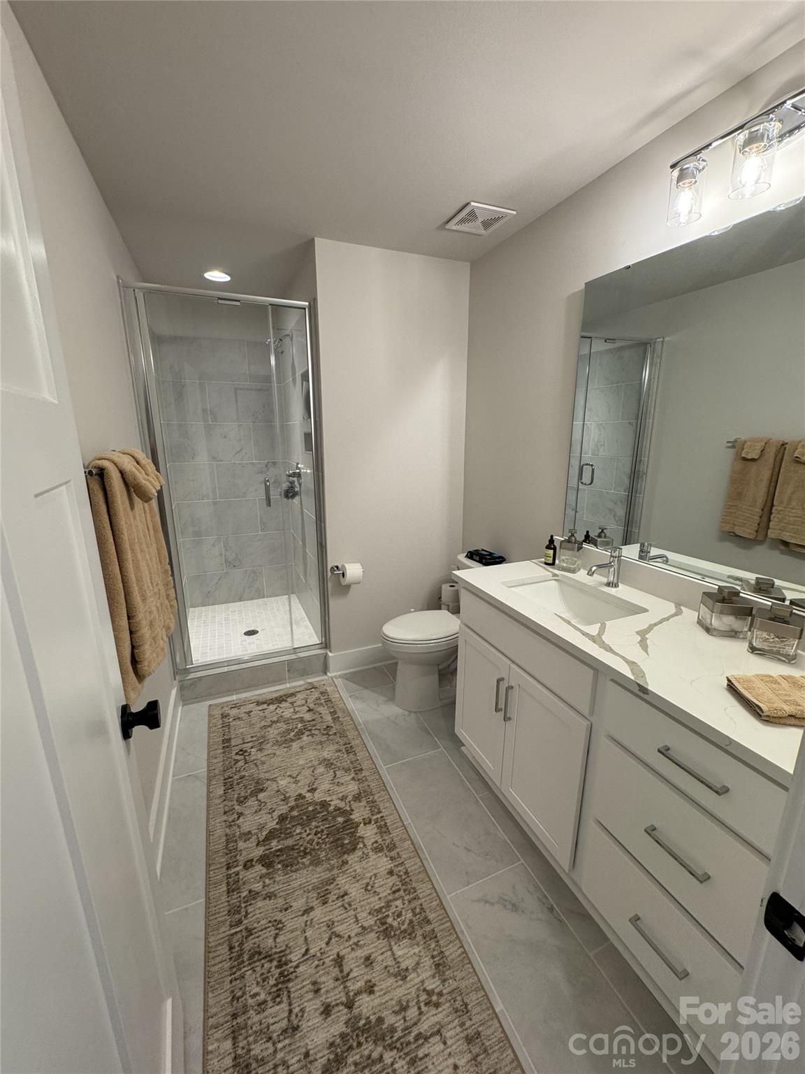 322 E Cama Street Property Photo 6