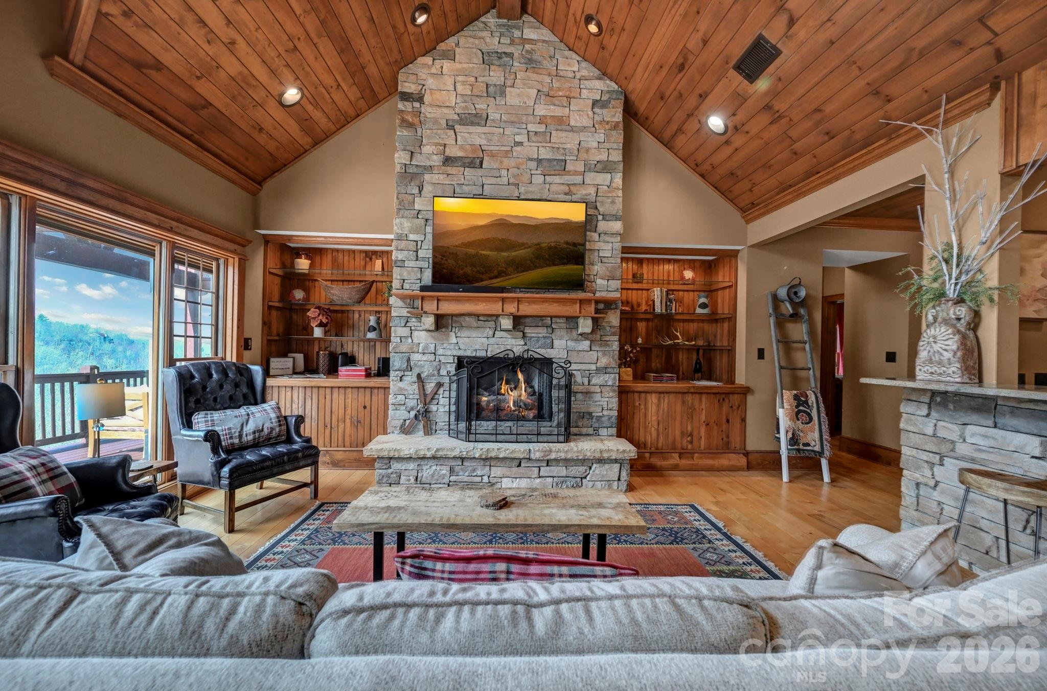 1226 Grouse Moor Drive Property Photo 8