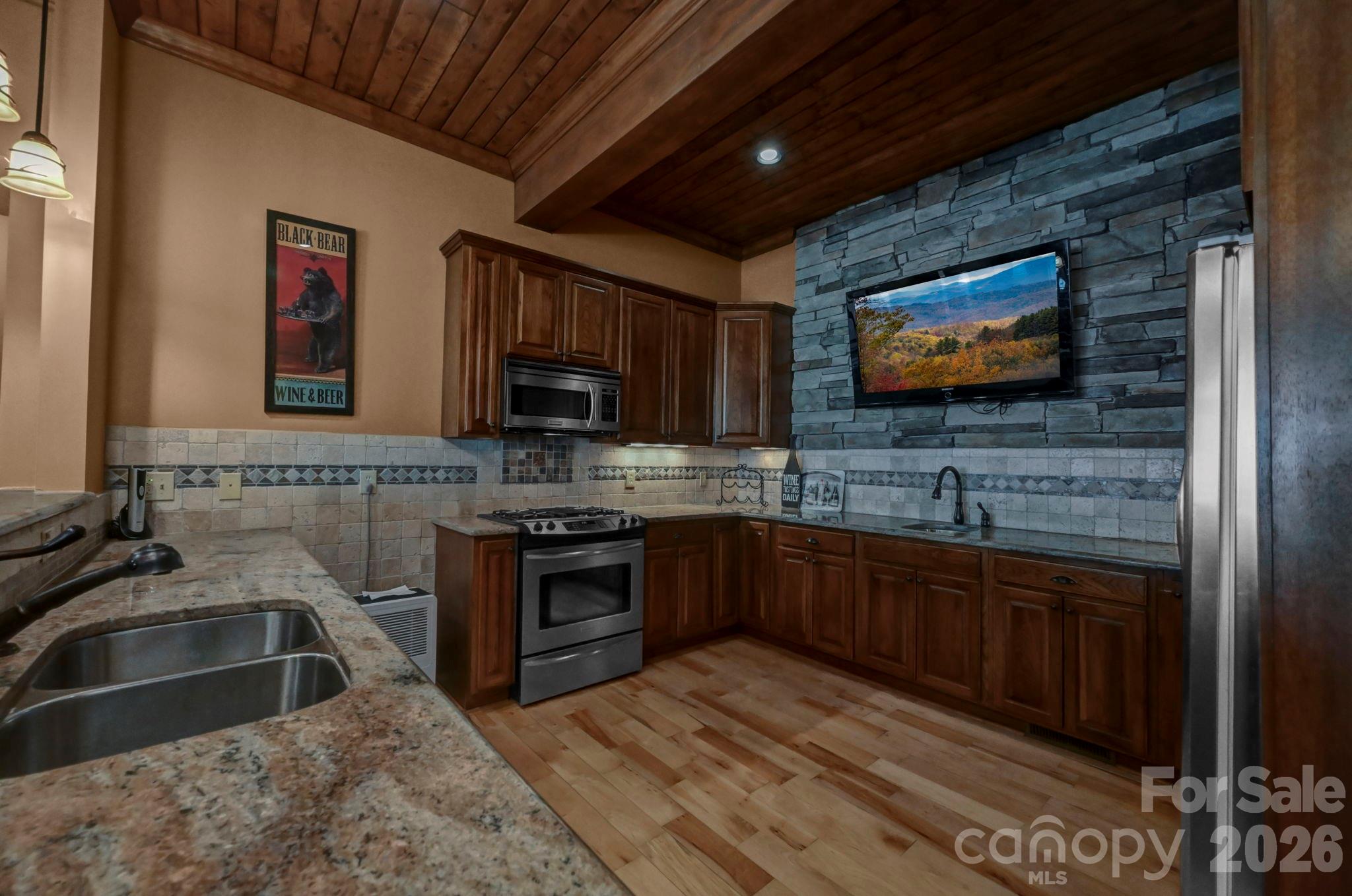 1226 Grouse Moor Drive Property Photo 40