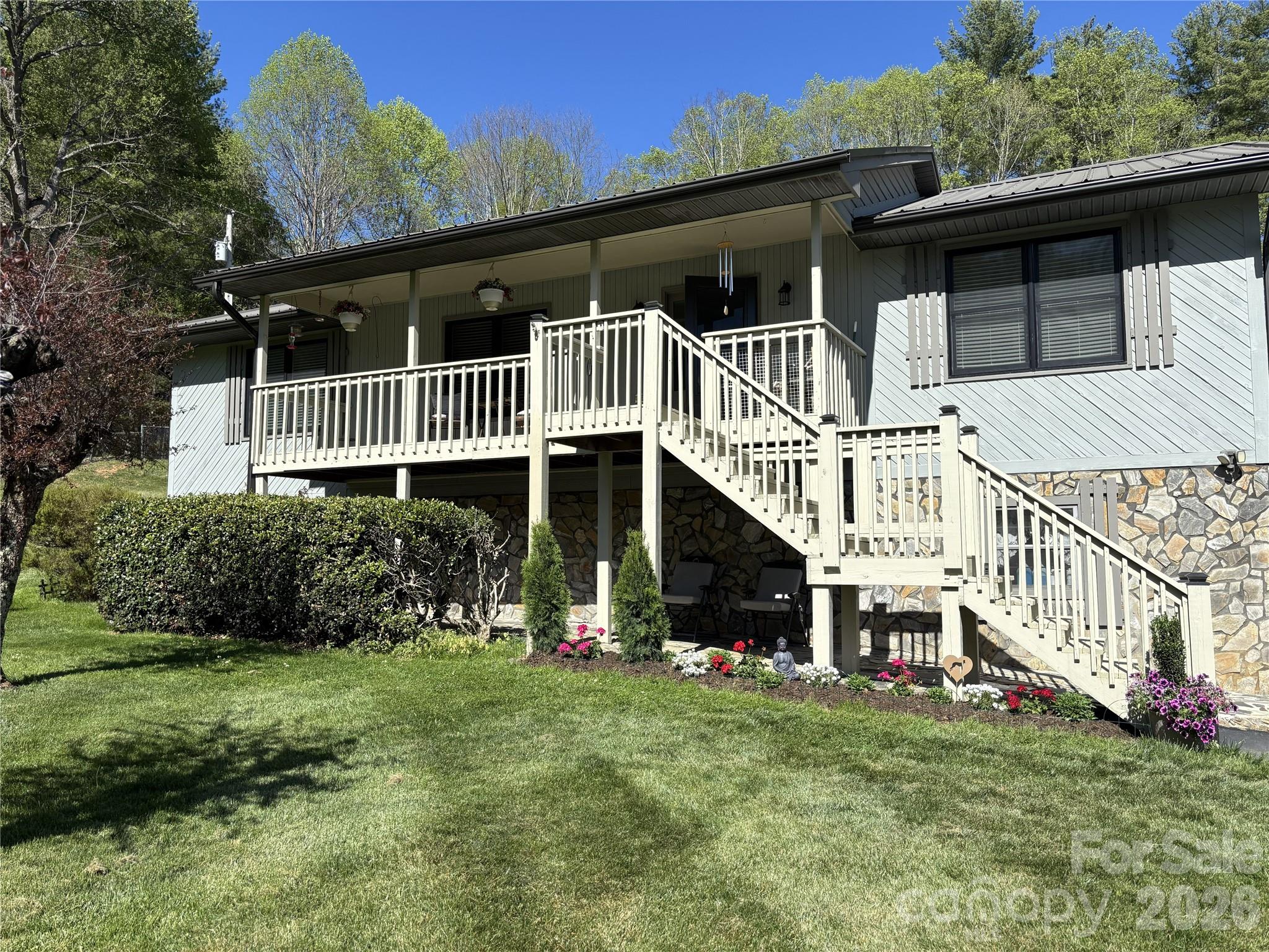 342 Mountain View Road Property Photo 3