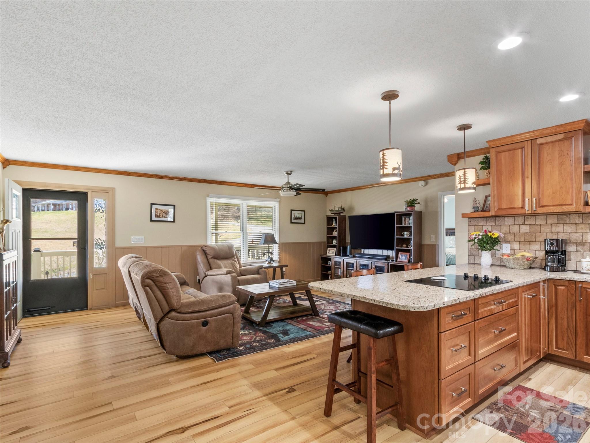 342 Mountain View Road Property Photo 9
