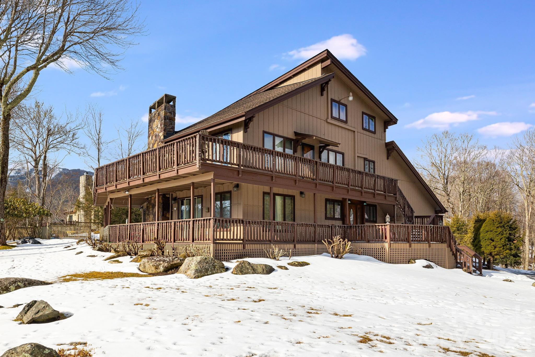 301 Highland Circle Property Photo 42