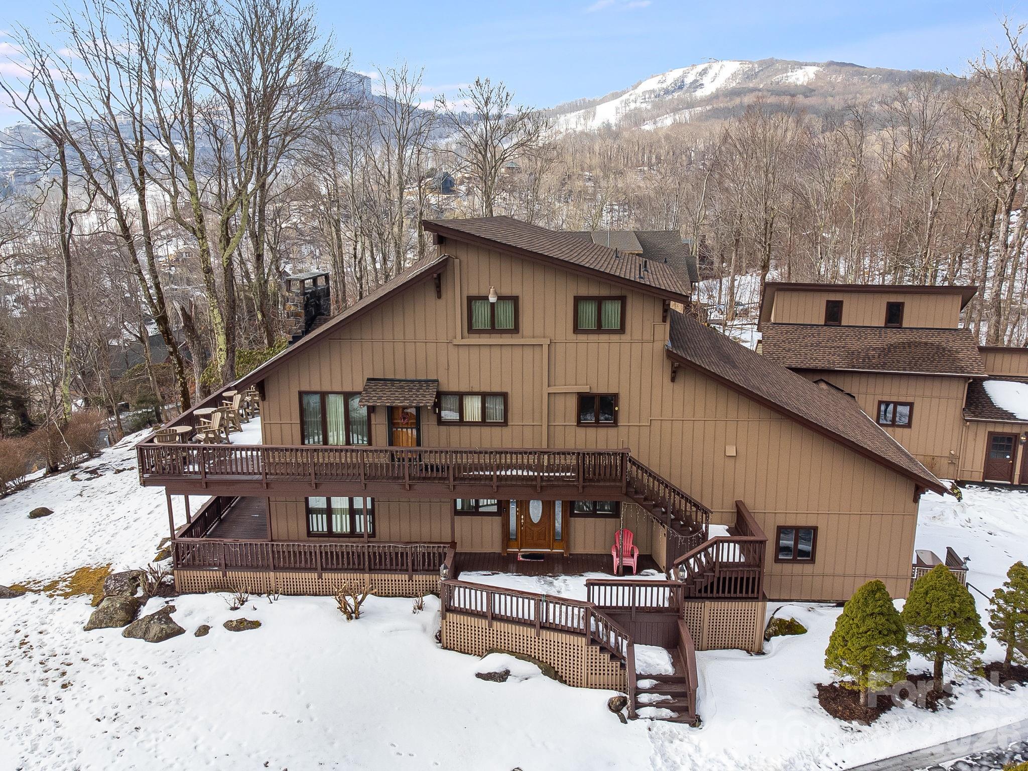 301 Highland Circle Property Photo 47