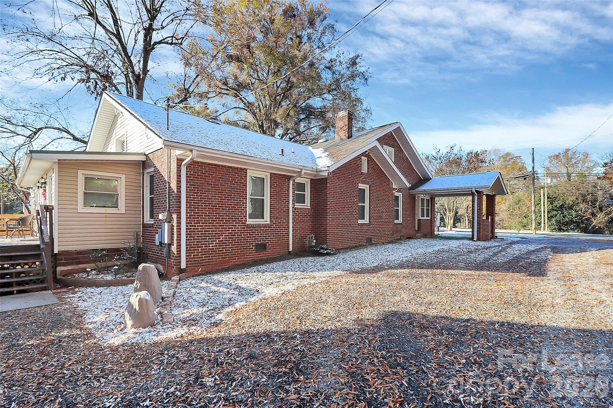 20200 Zion Avenue Property Photo 15