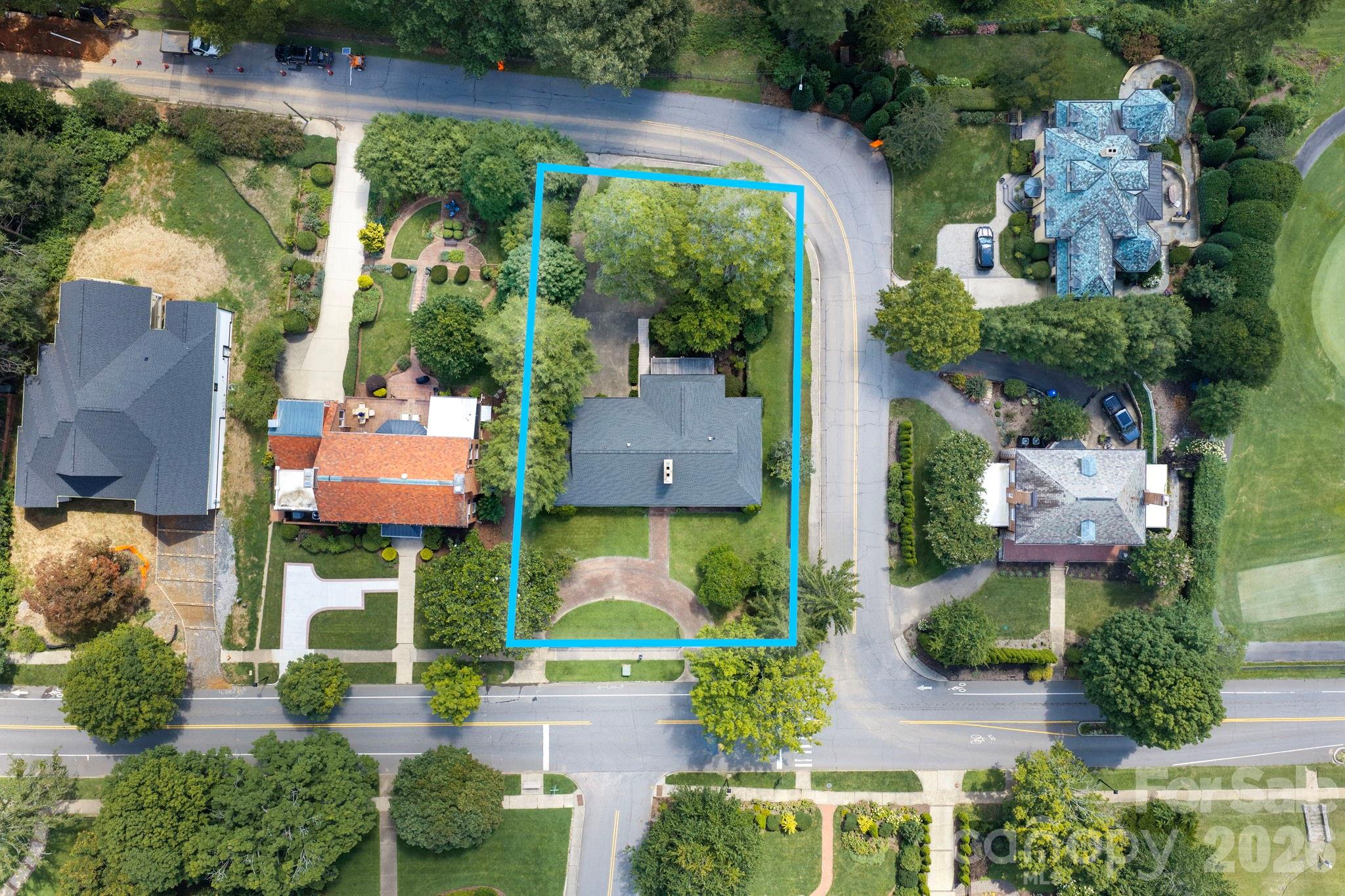 159 Kimberly Avenue Property Photo 8