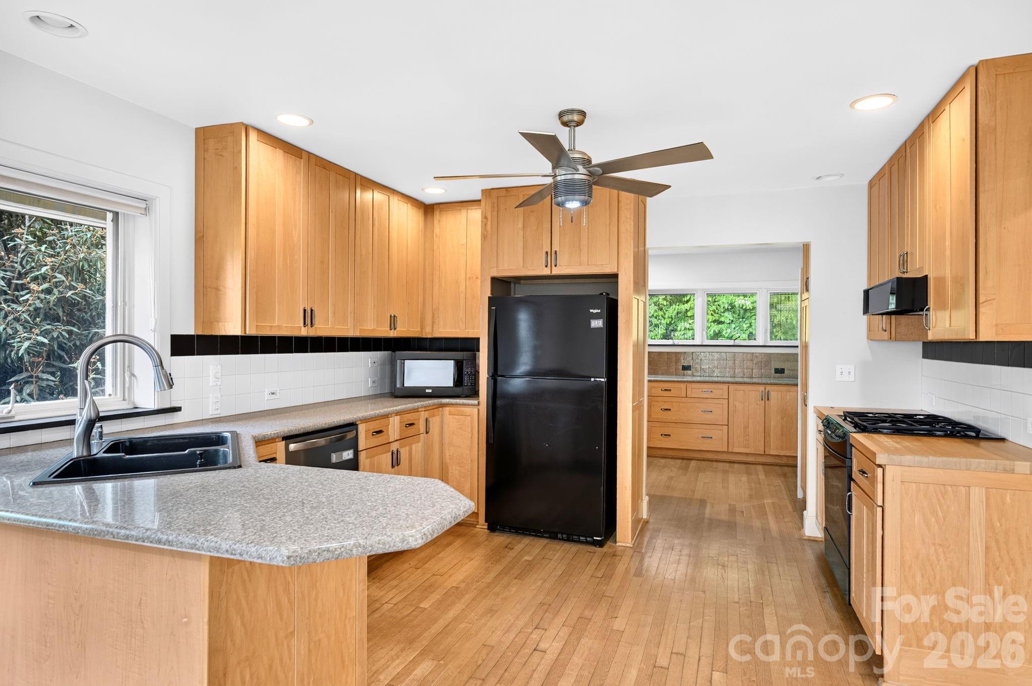 159 Kimberly Avenue Property Photo 16